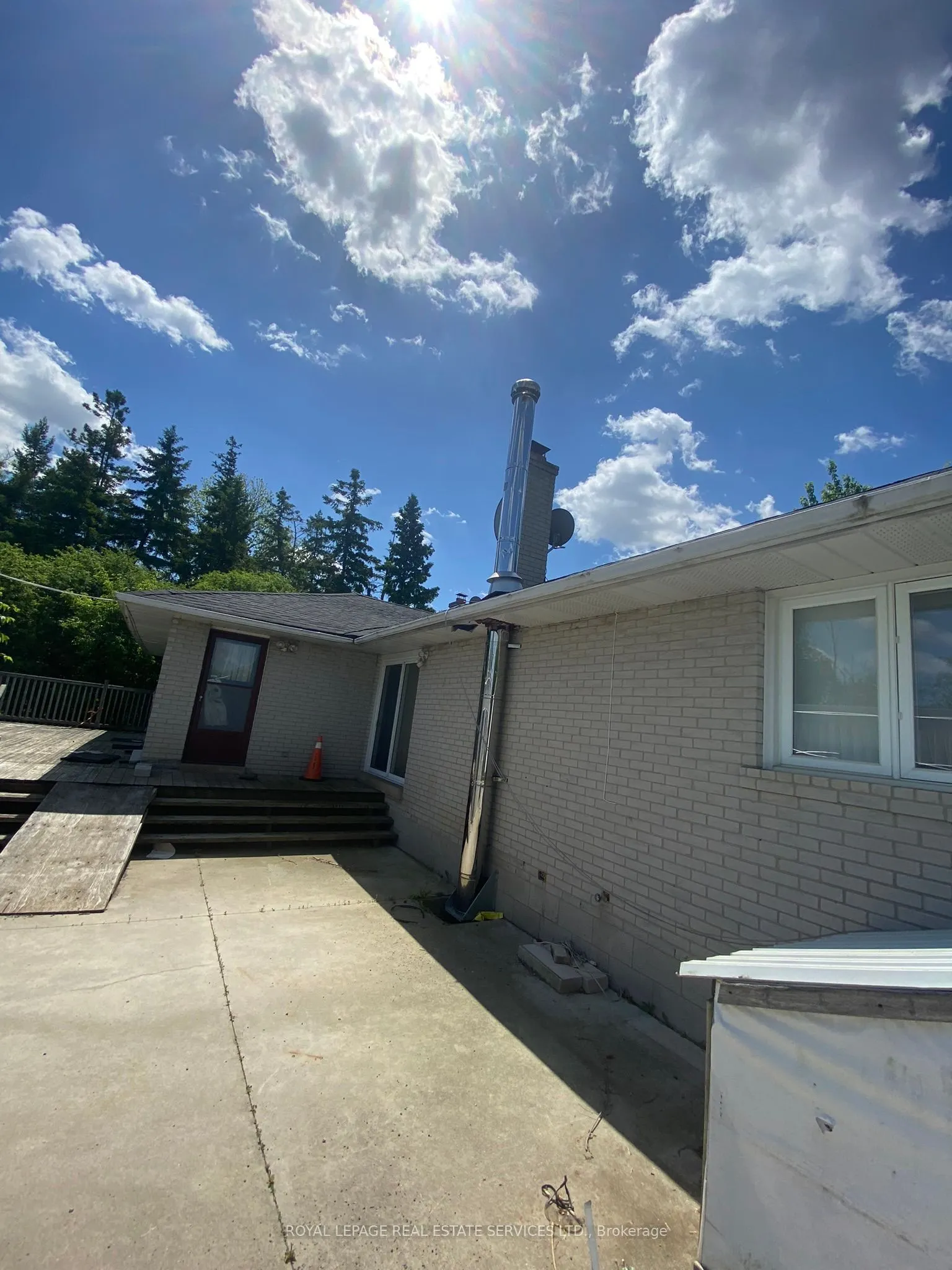 10641 Trafalgar Road