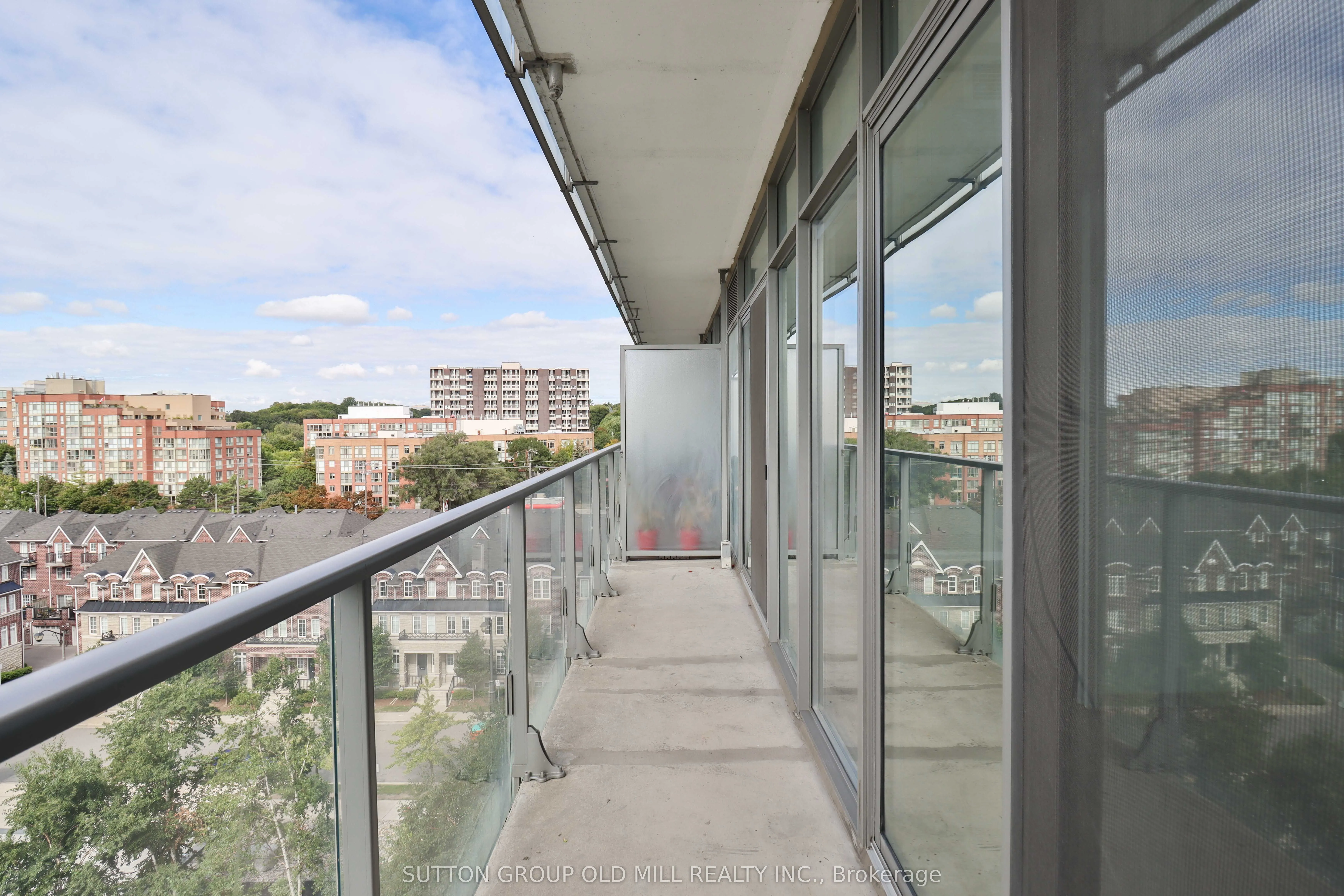 103 The Queensway, #709