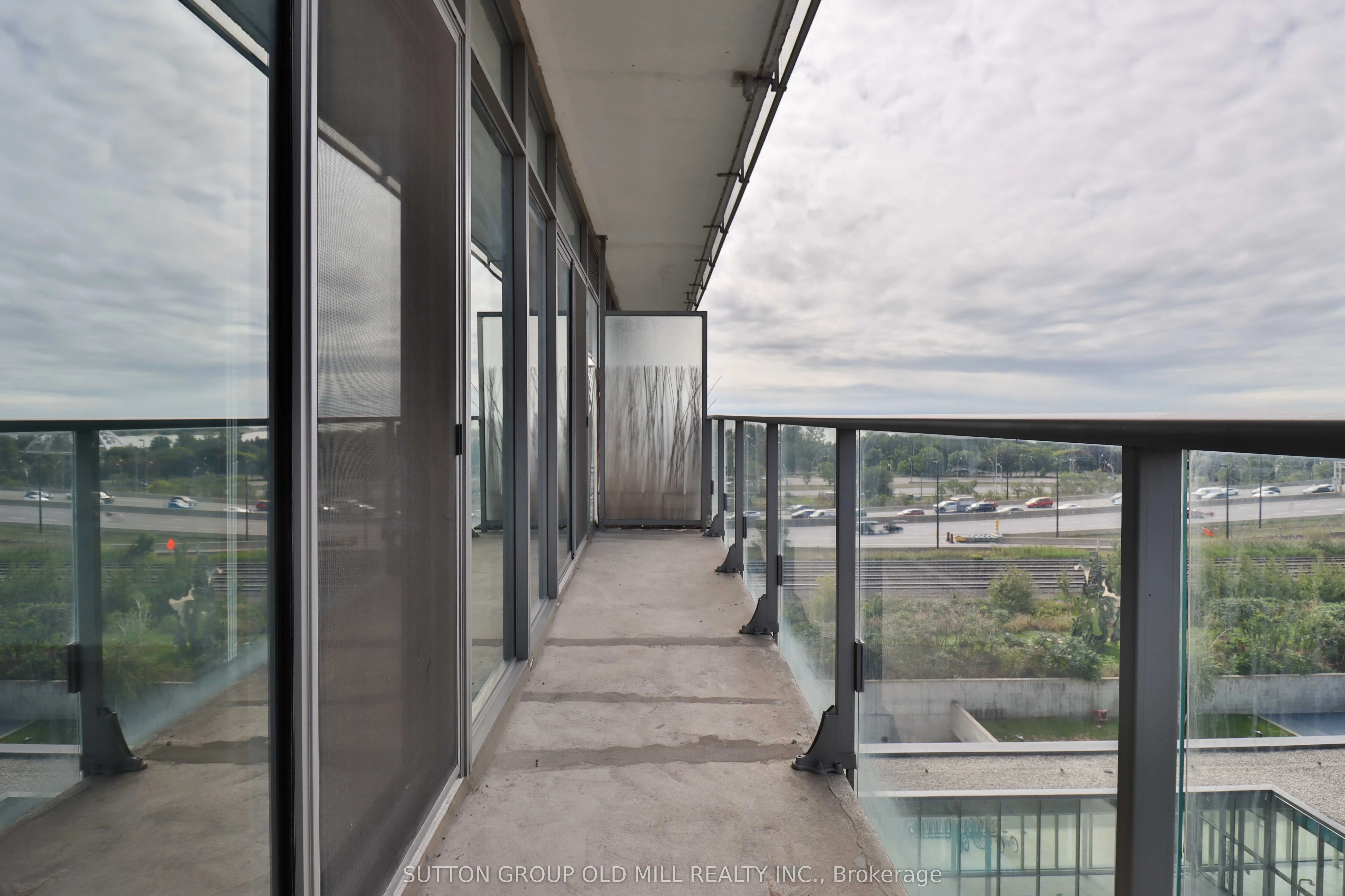 103 The Queensway, #709