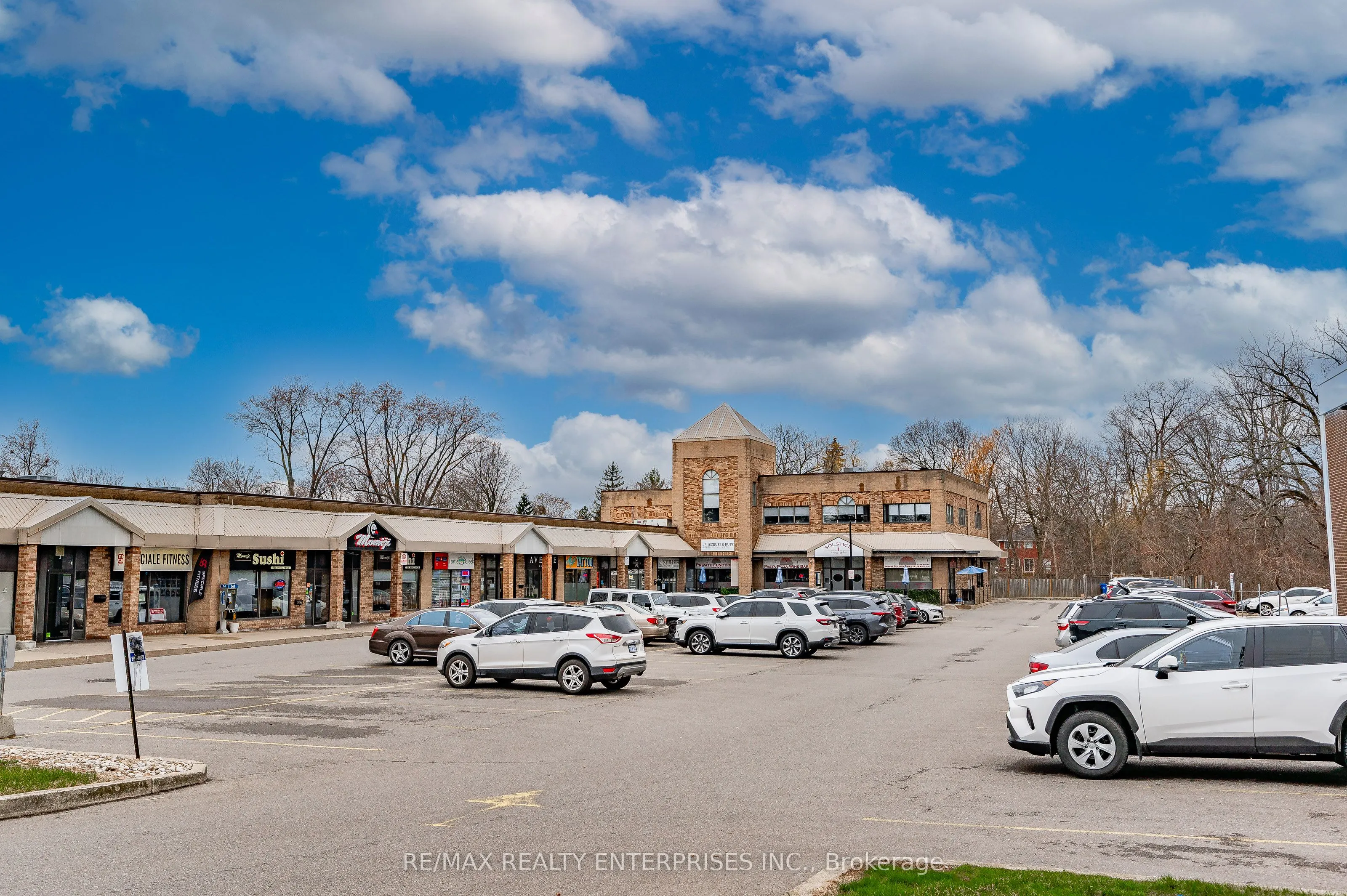 1801 Lakeshore Road W, #14