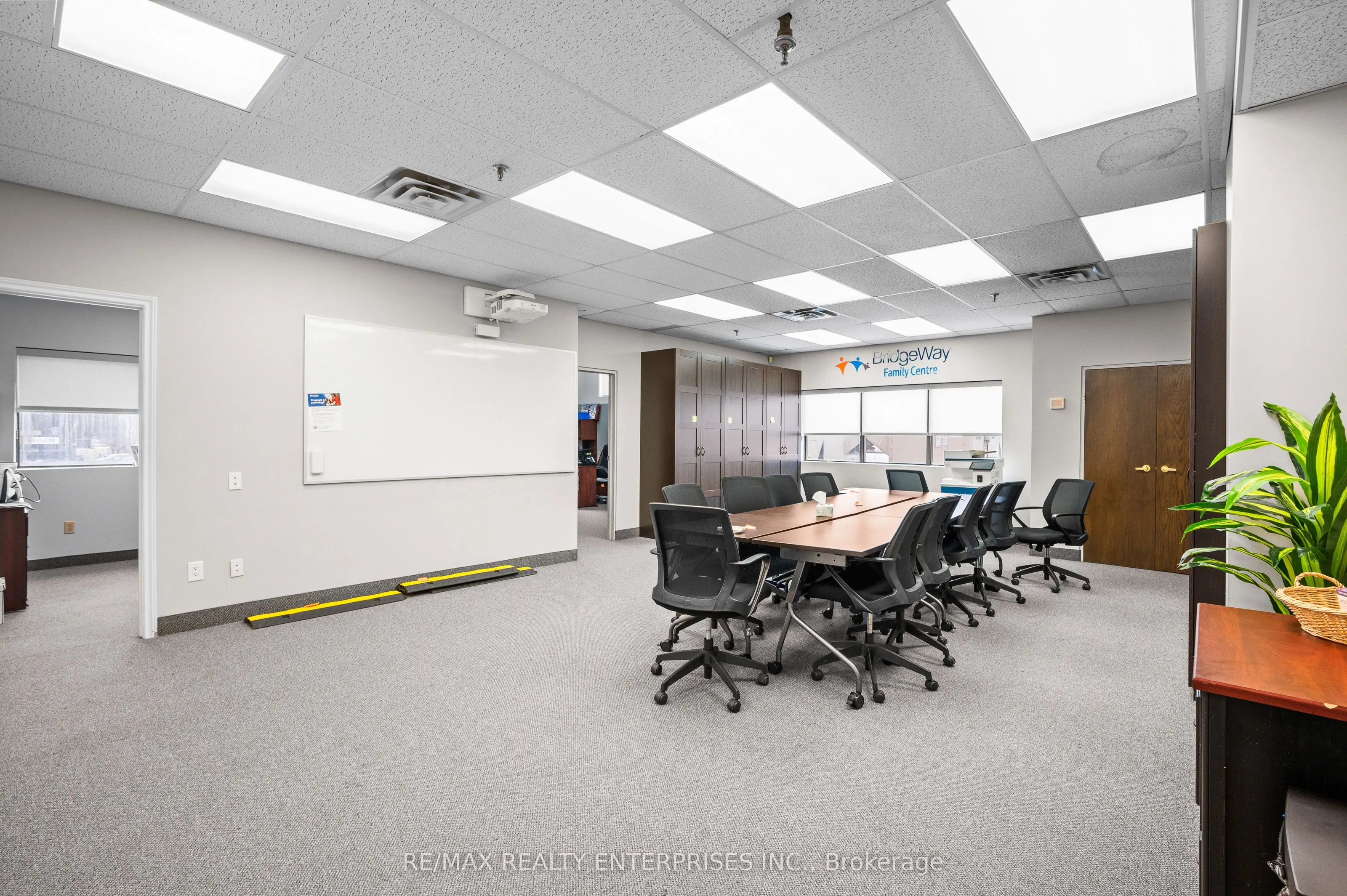 1801 Lakeshore Road W, #14