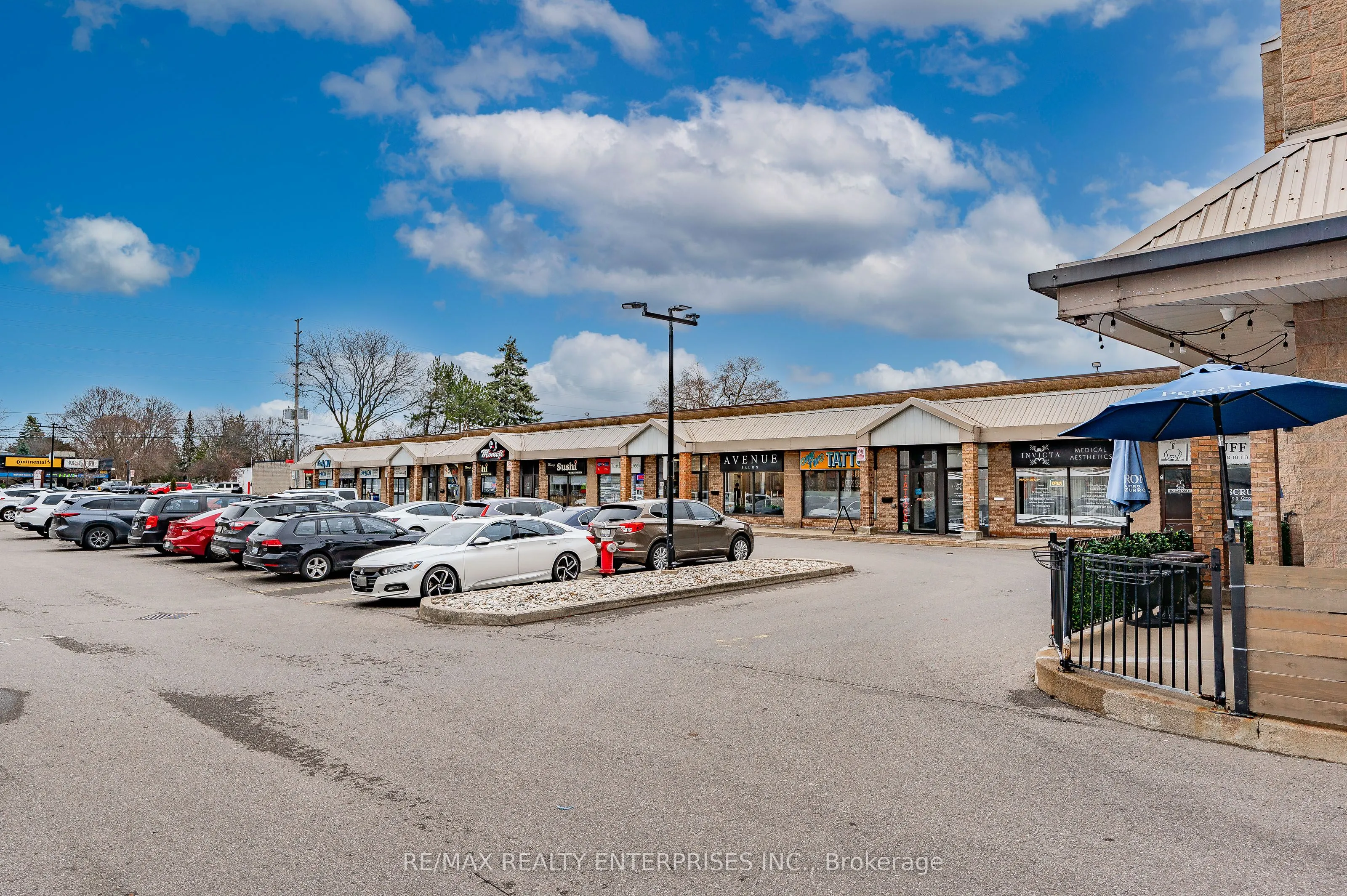 1801 Lakeshore Road W, #14