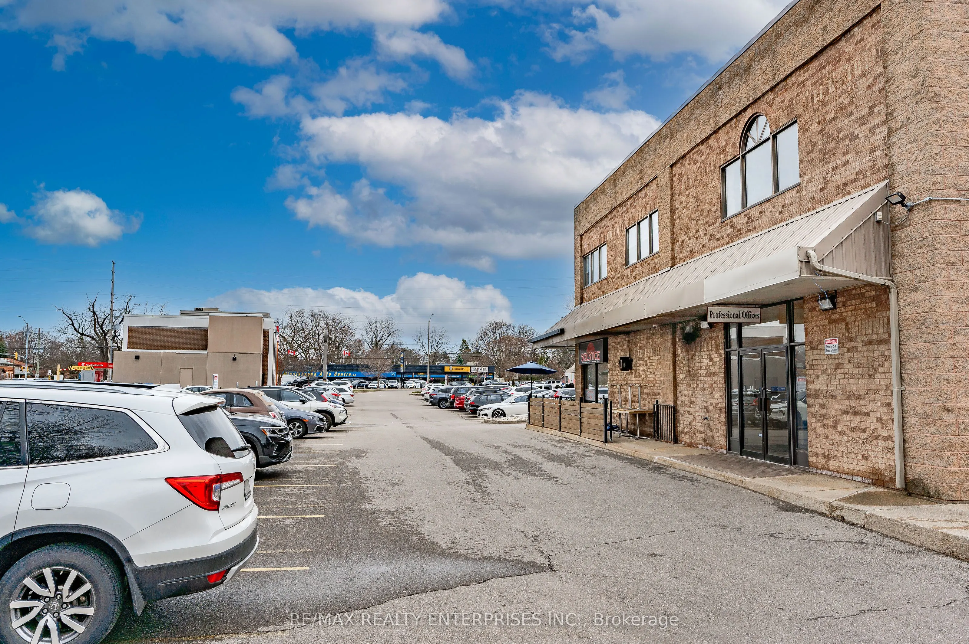 1801 Lakeshore Road W, #14