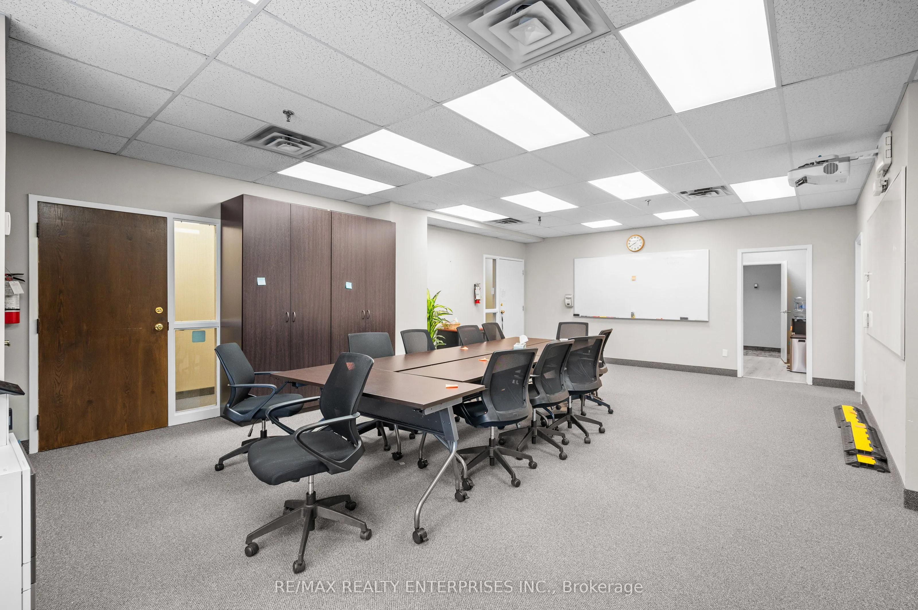 1801 Lakeshore Road W, #14
