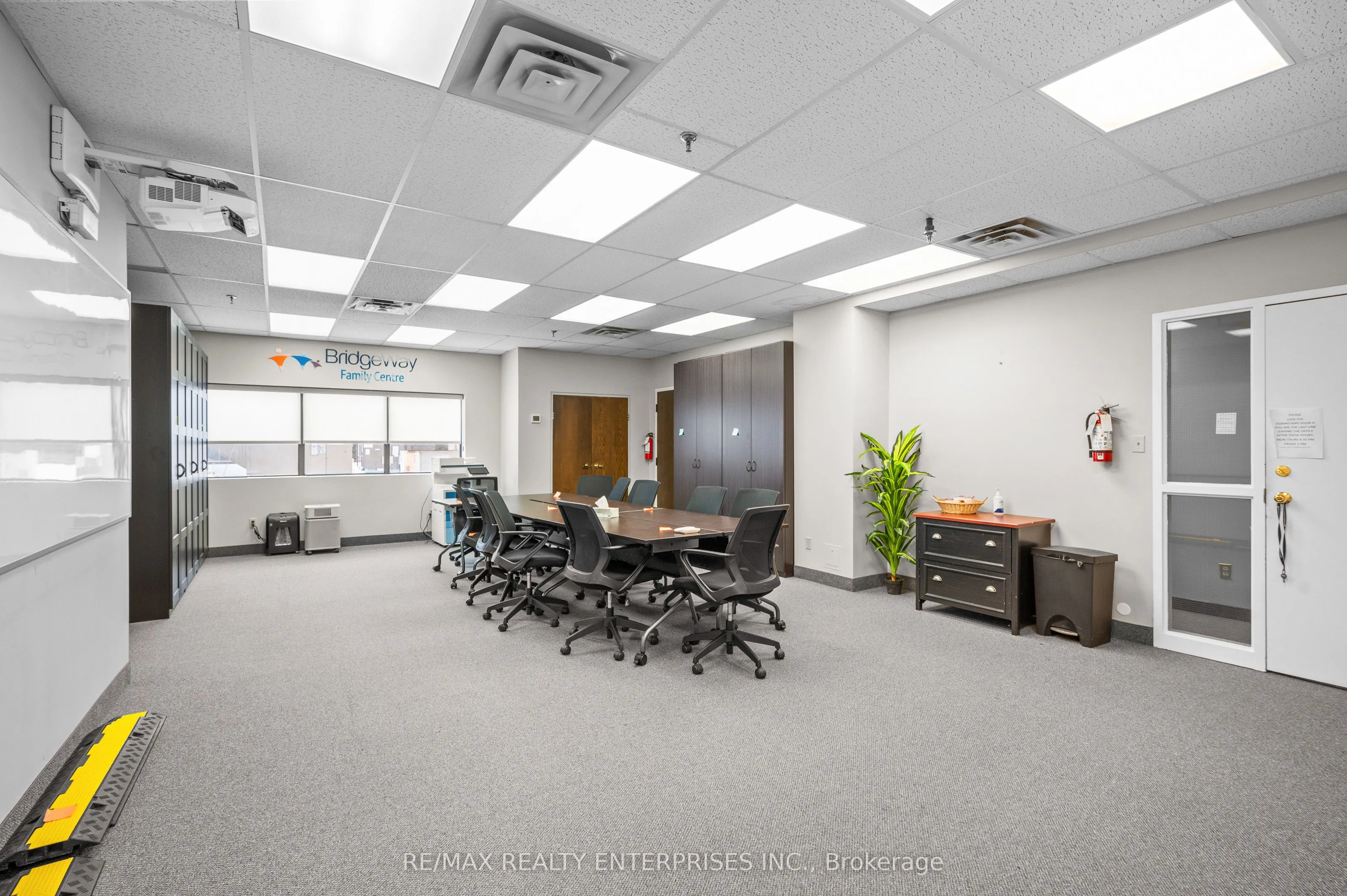 1801 Lakeshore Road W, #14