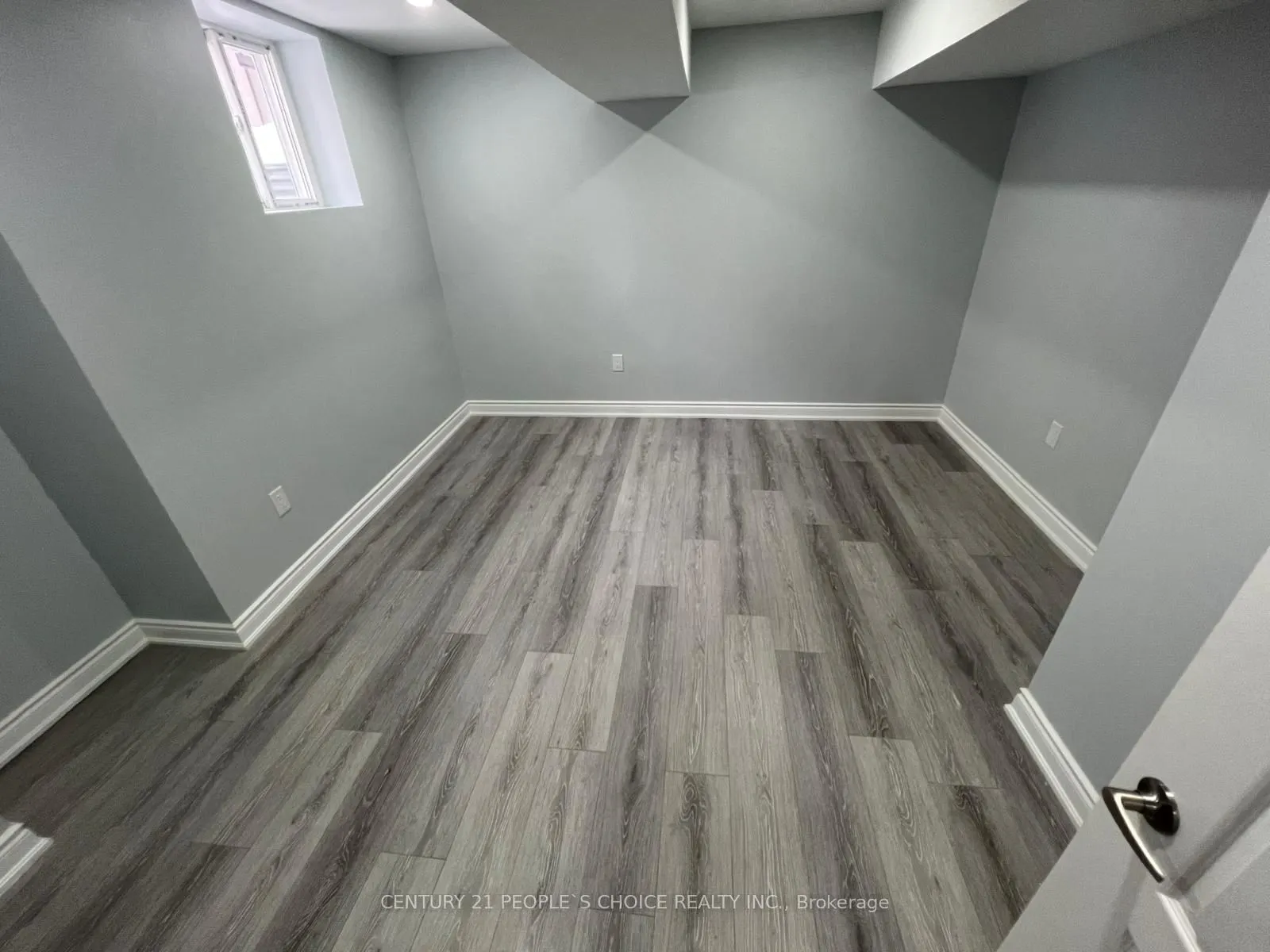 11 Daleridge Crescent, #(Bsmt) 2