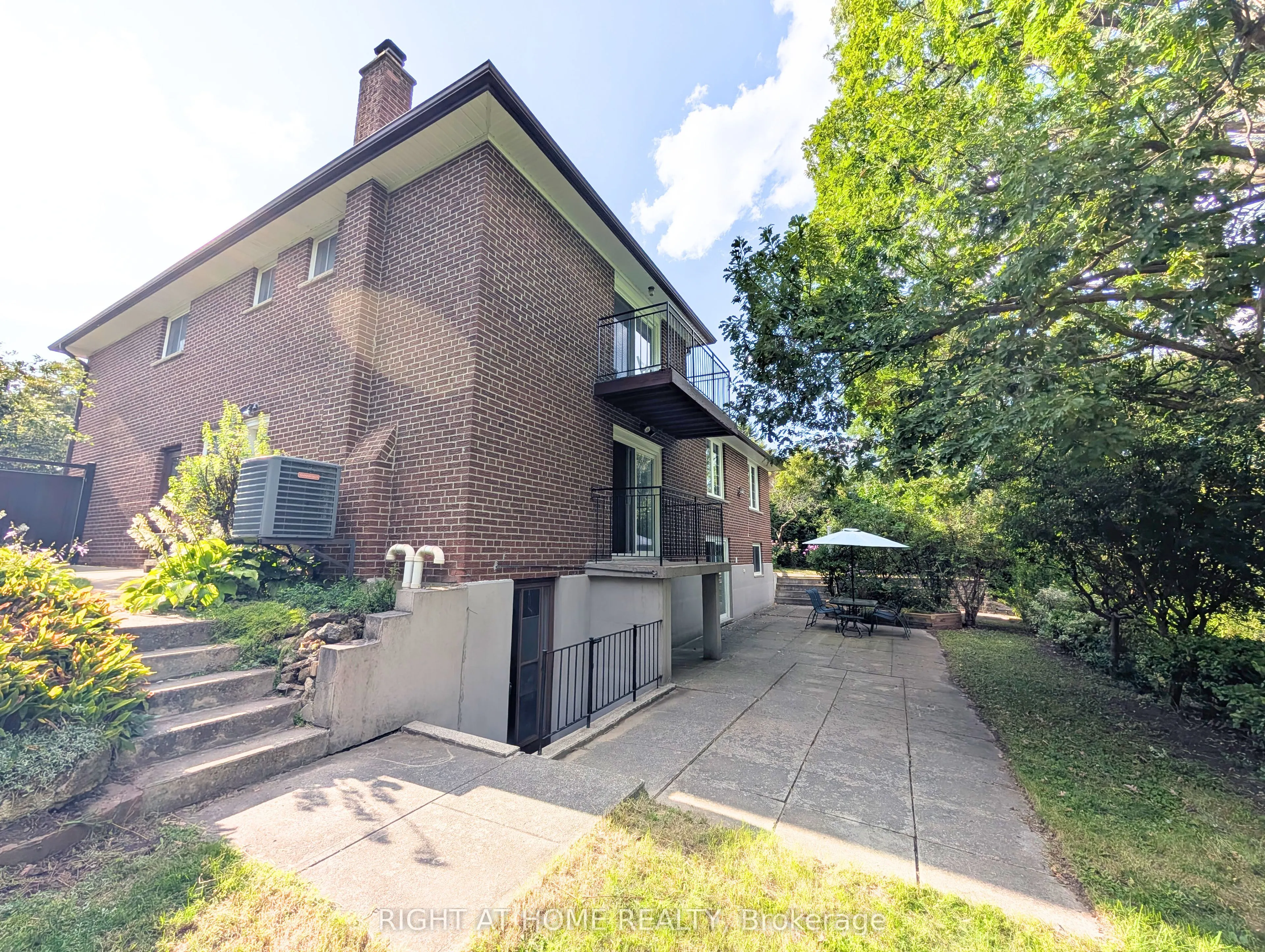 5 Greyswood Court