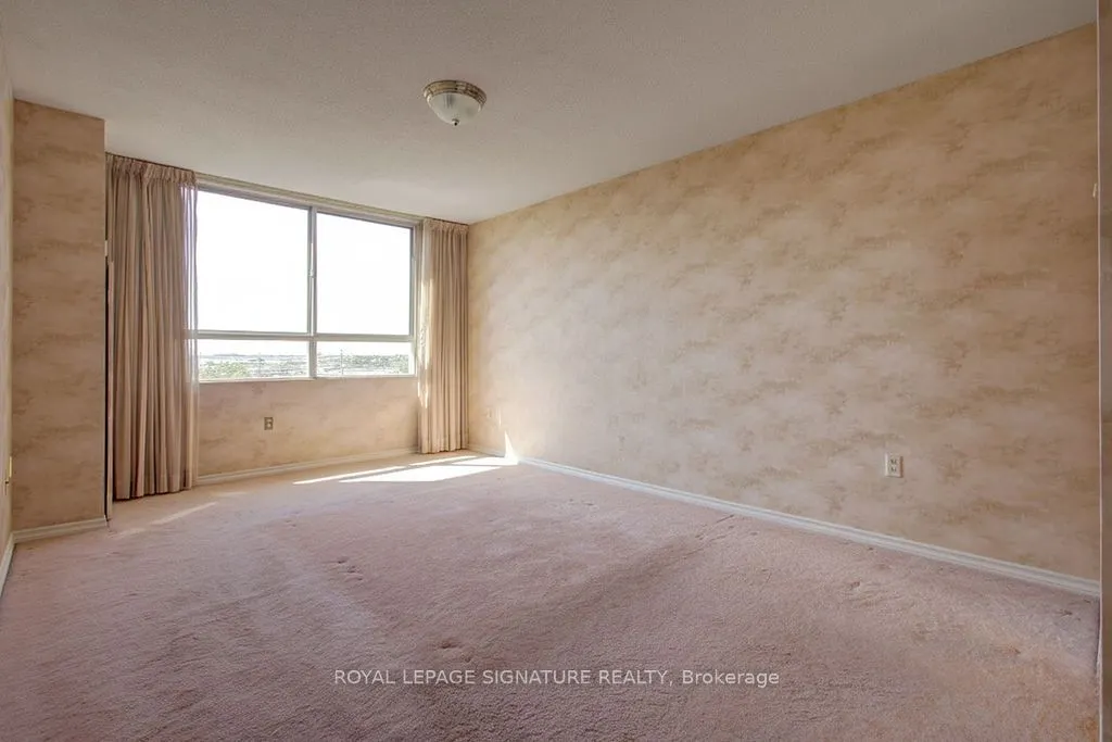 1271 Walden Circle, #704