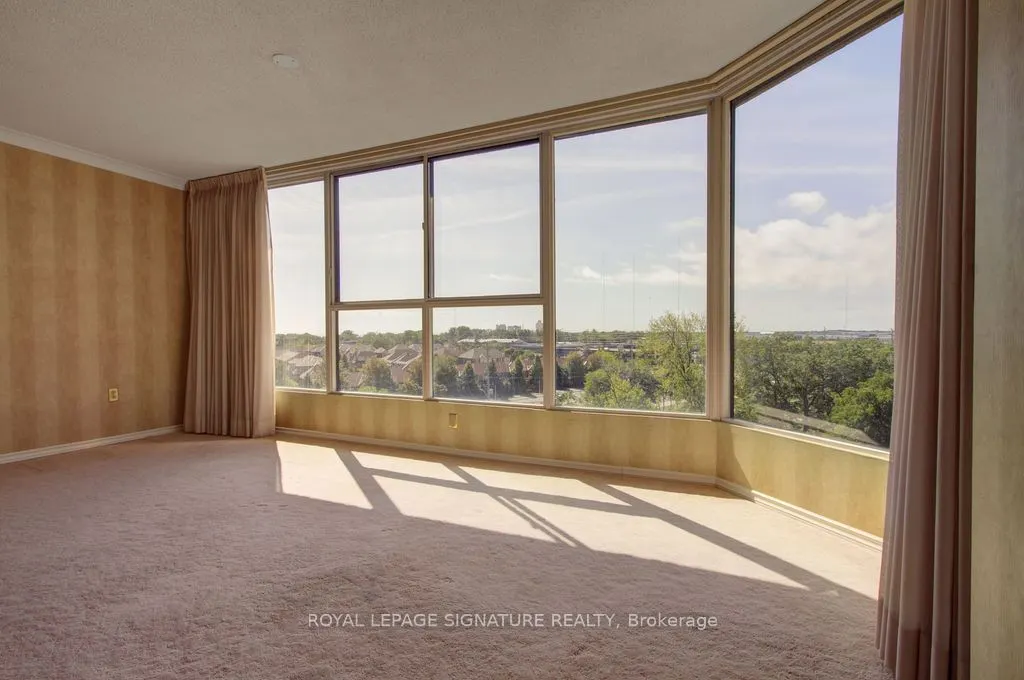 1271 Walden Circle, #704