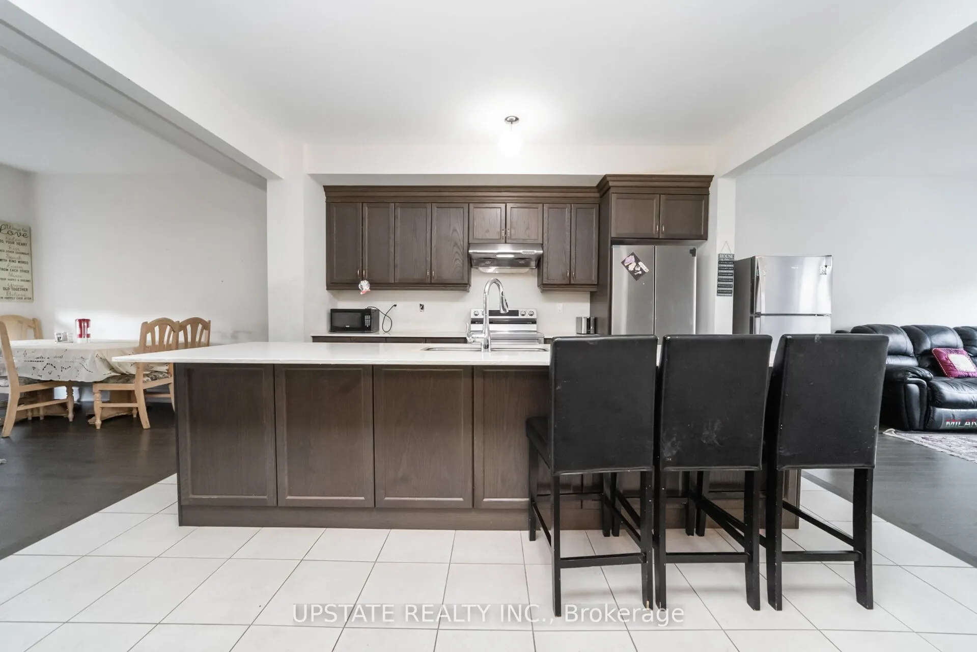44 Foxsparrow Road