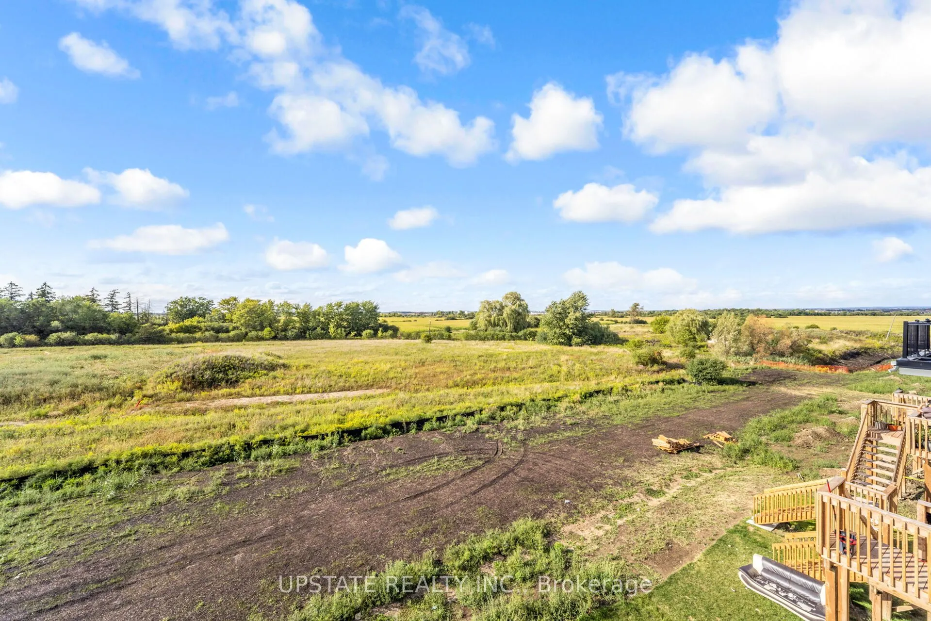 44 Foxsparrow Road