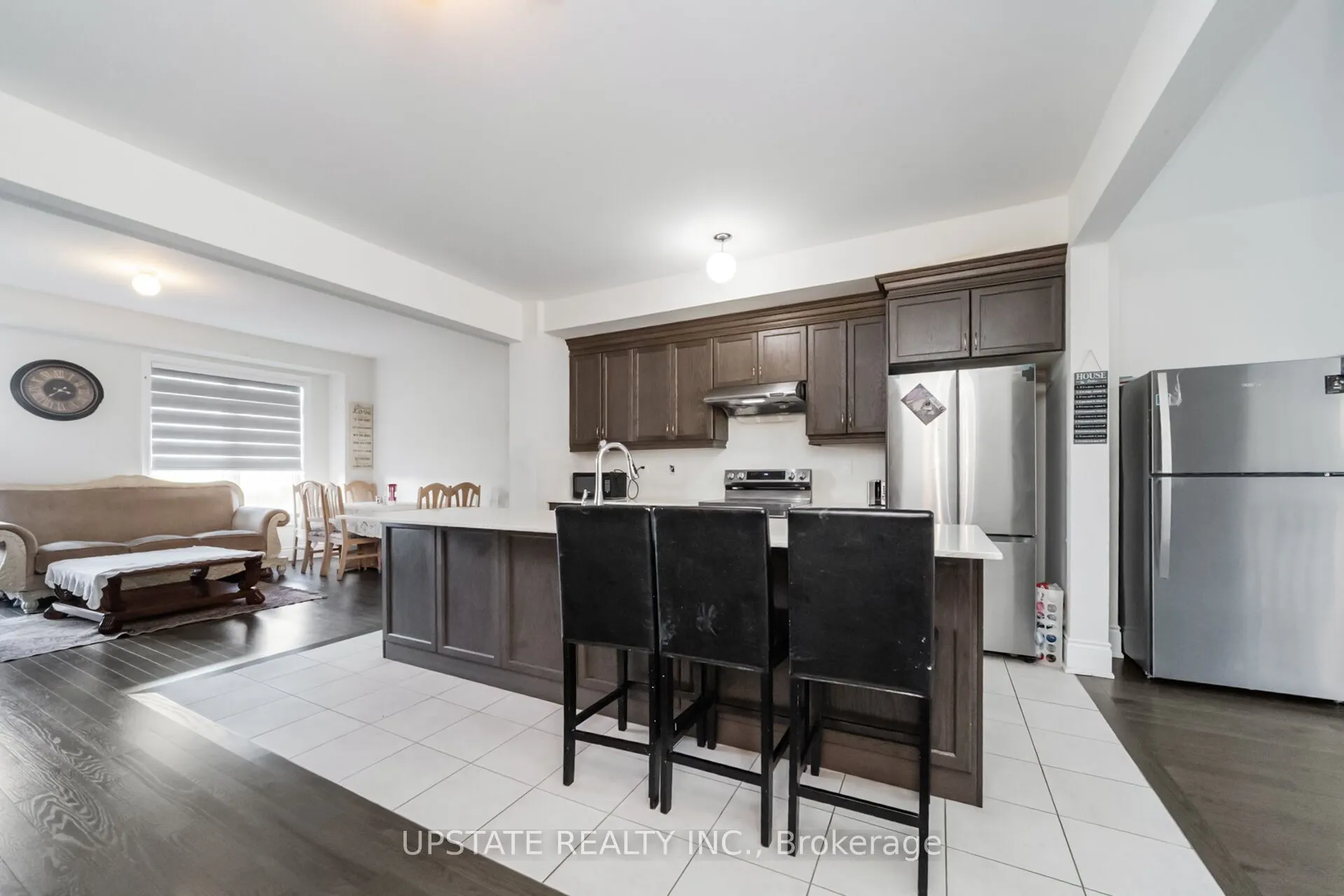 44 Foxsparrow Road