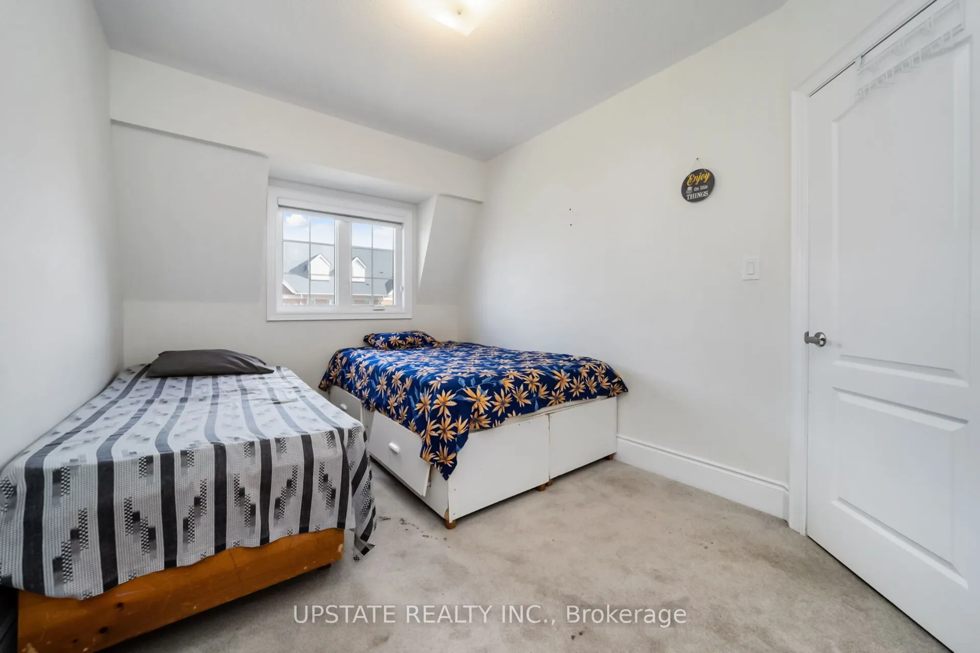 44 Foxsparrow Road