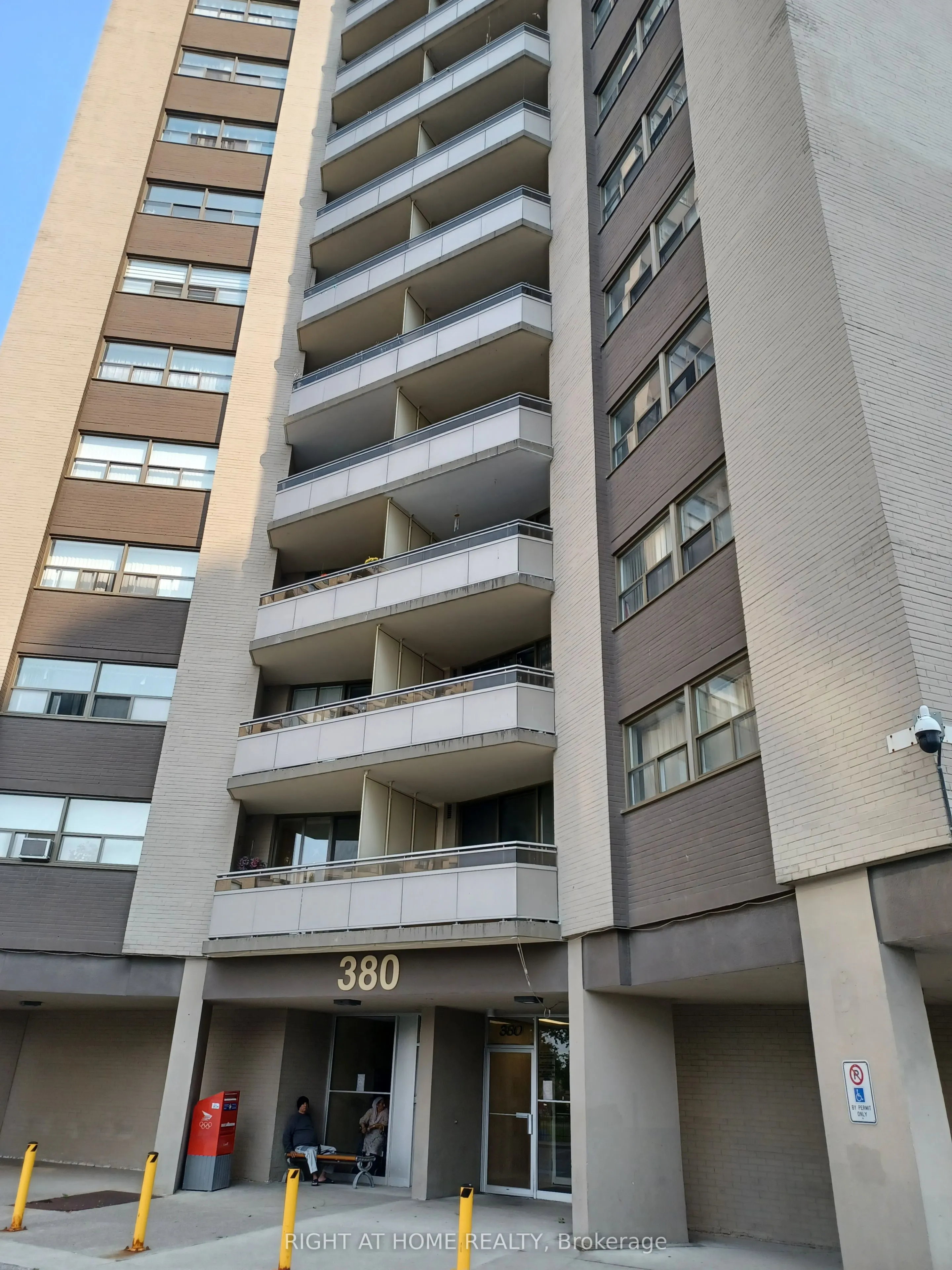 380 DIXON Drive, #2503
