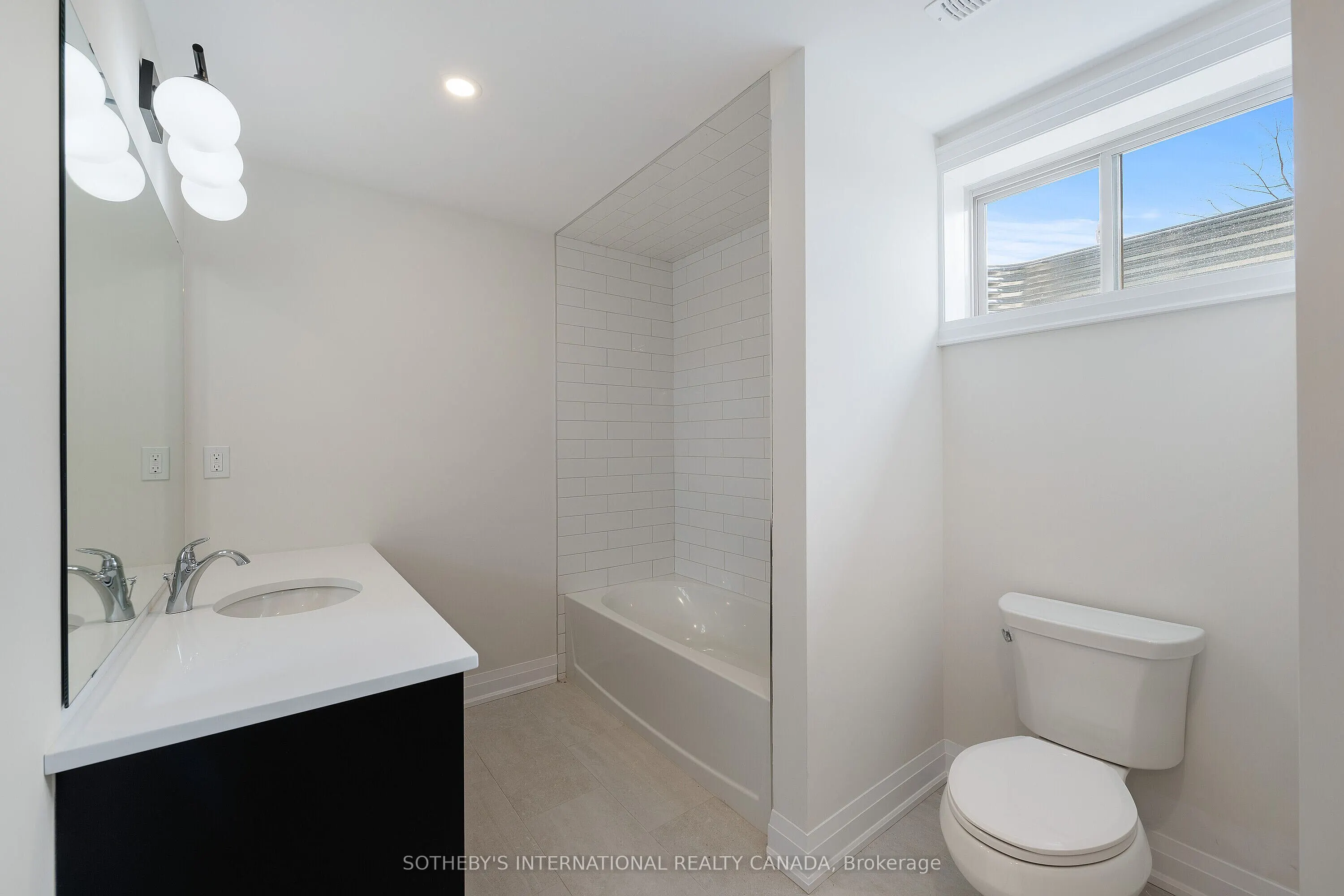 514 Markay Common