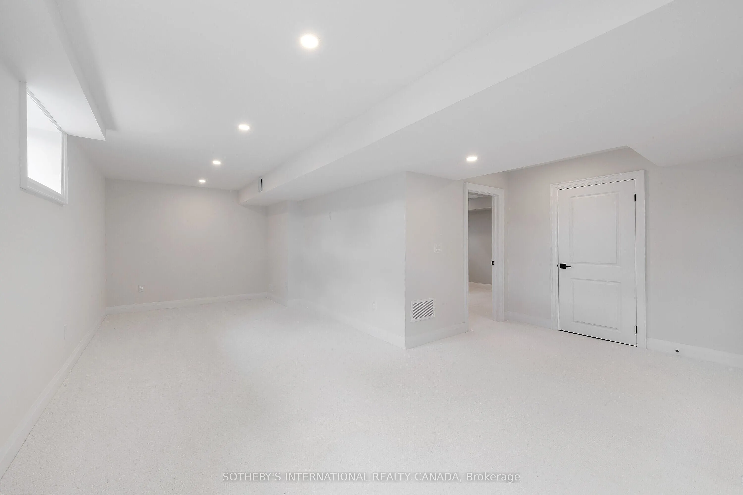 514 Markay Common
