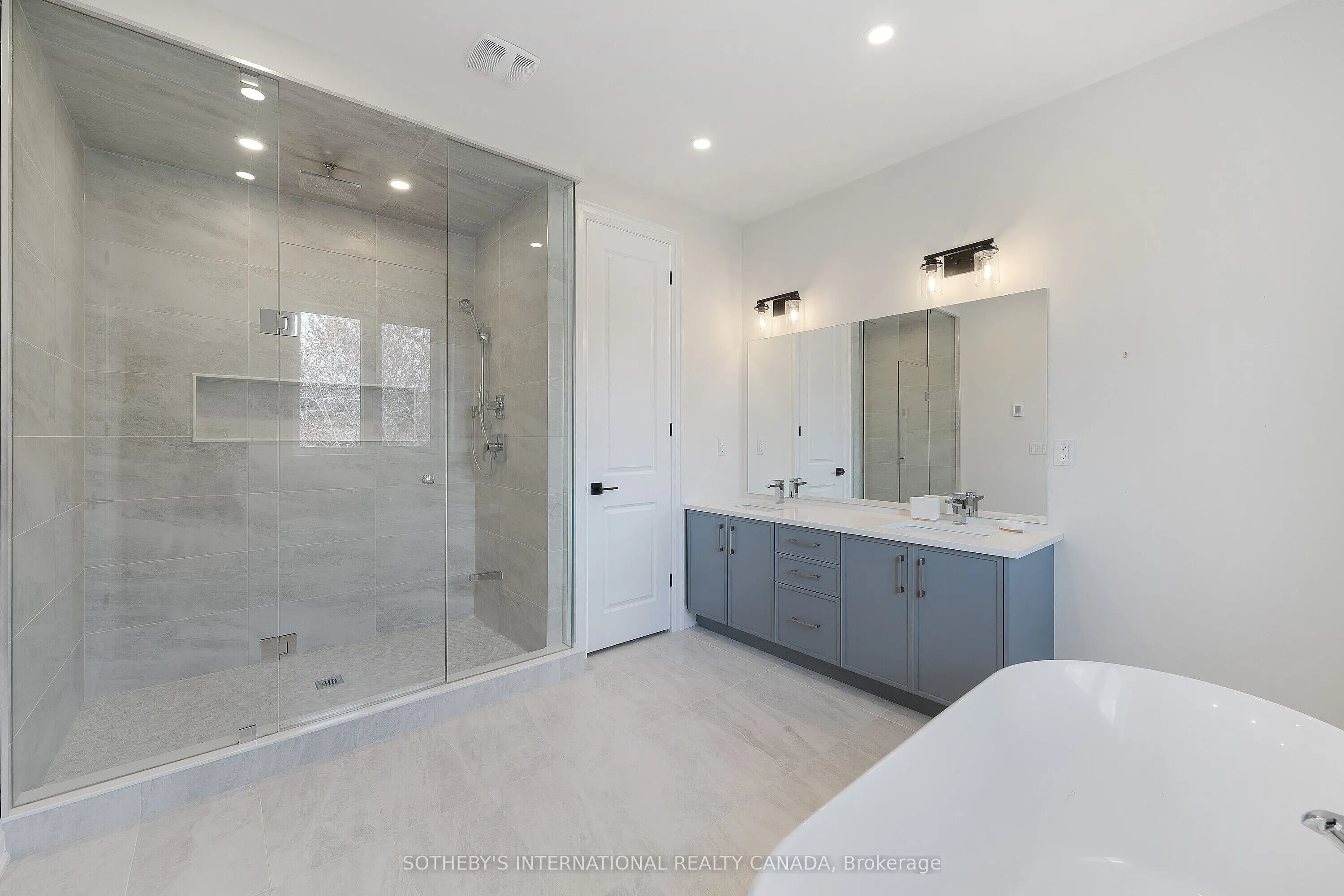514 Markay Common