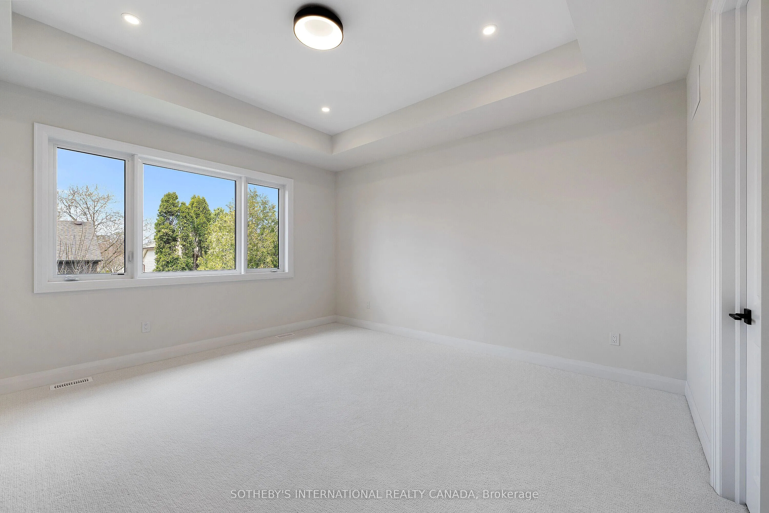 514 Markay Common