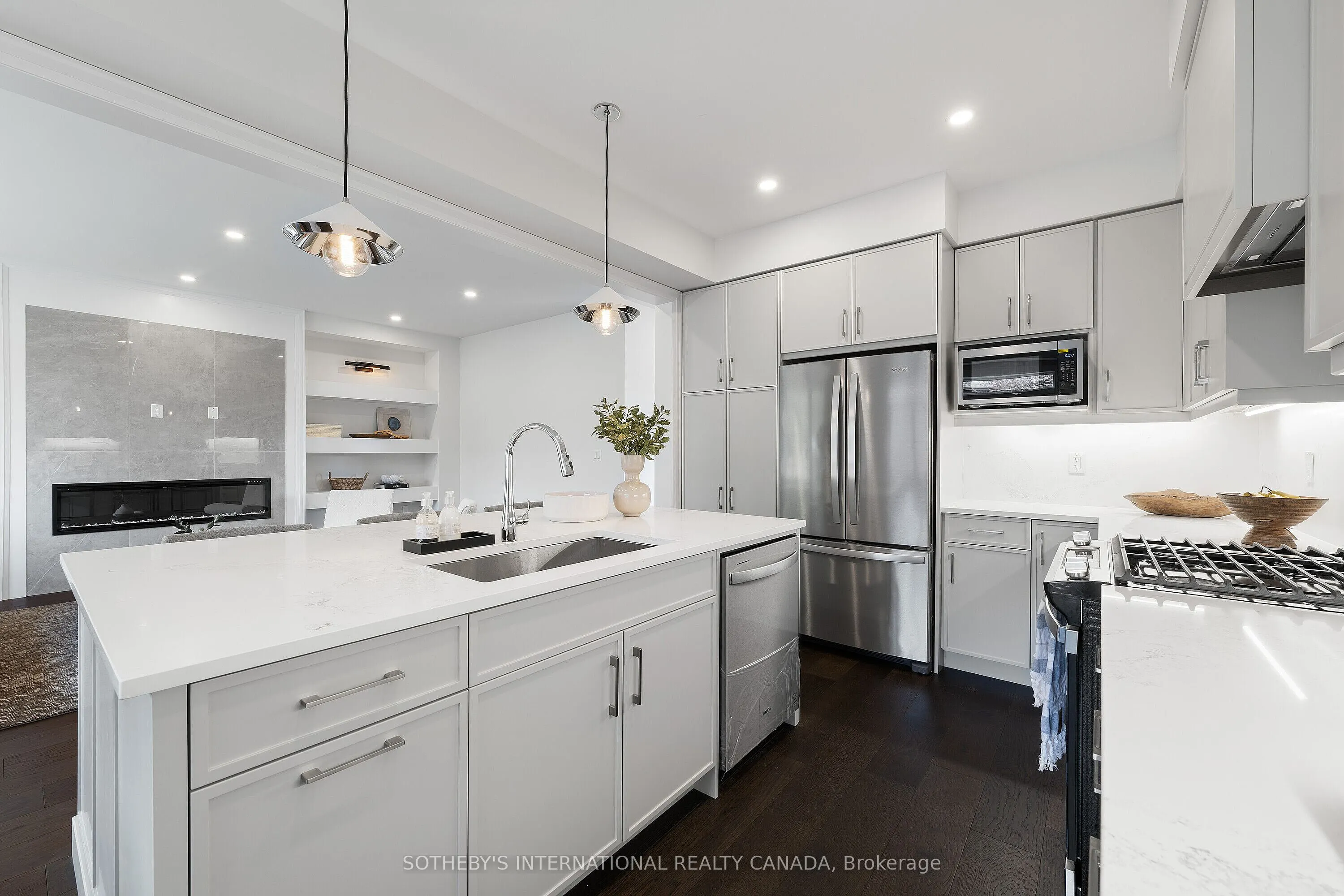 514 Markay Common