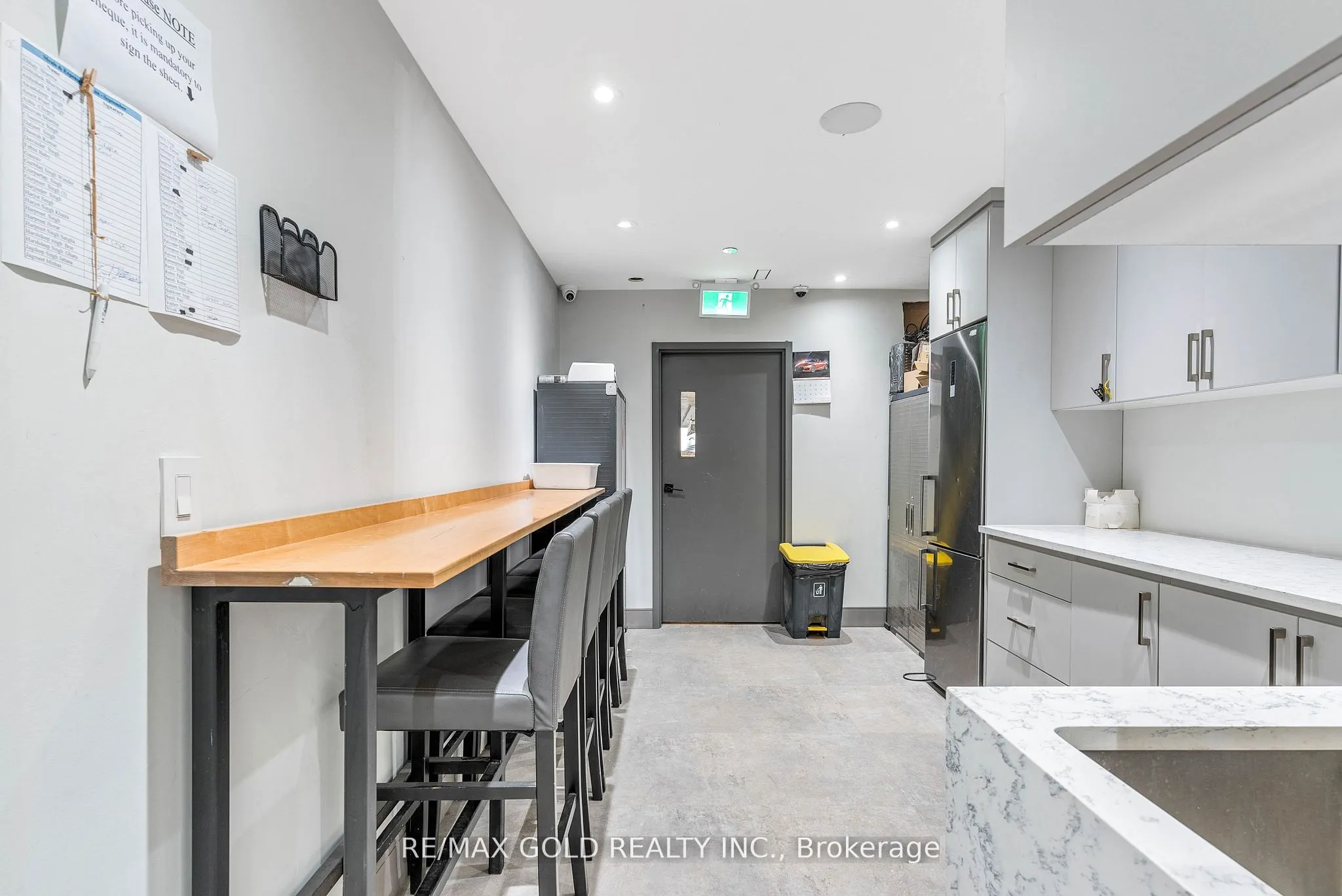 173 Advance Boulevard, #58