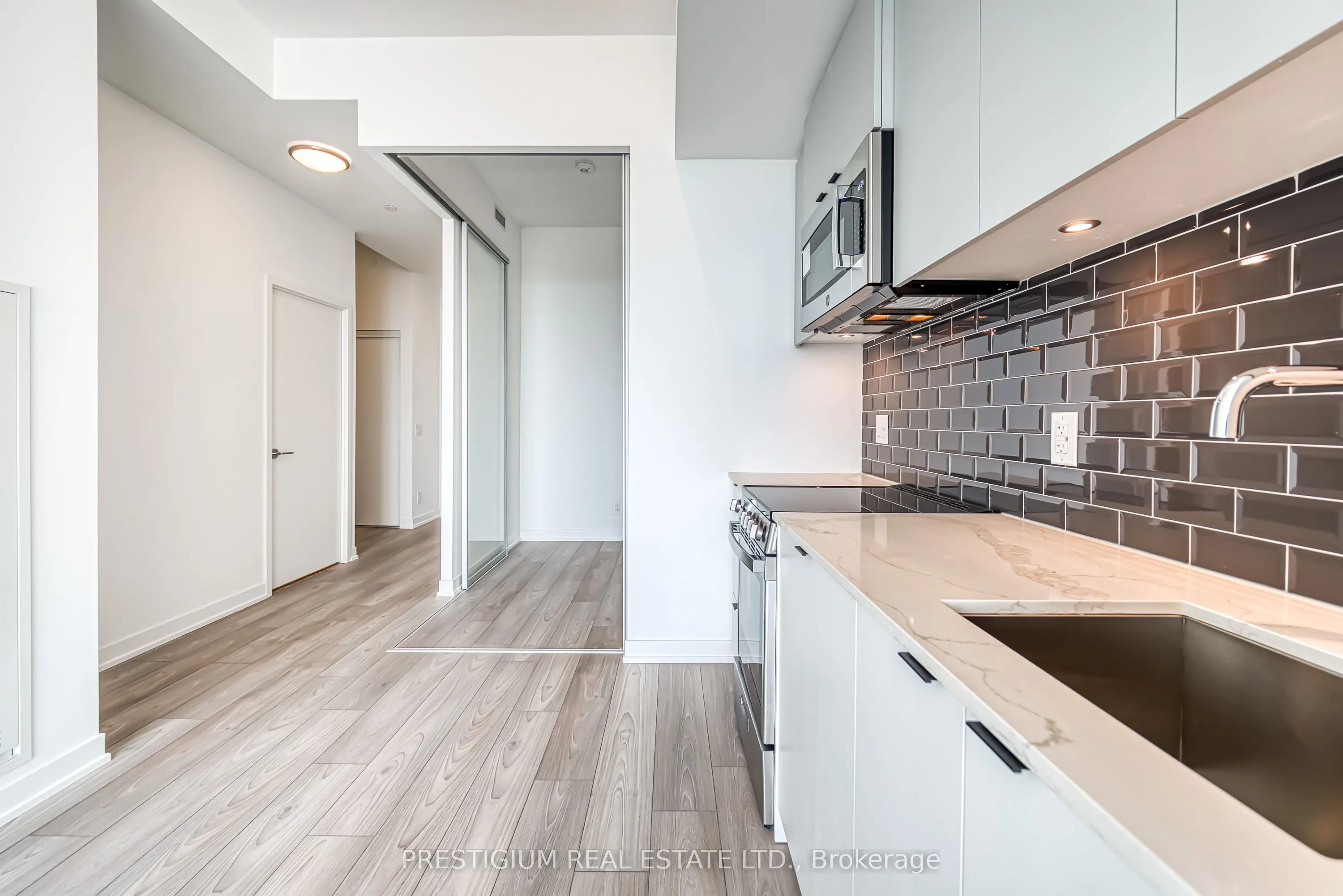 285 Dufferin Street, #1211