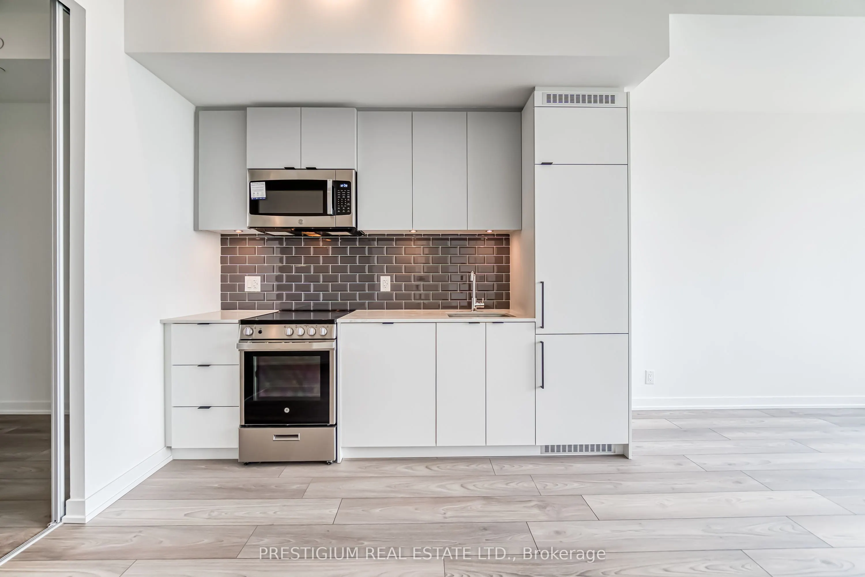 285 Dufferin Street, #1211