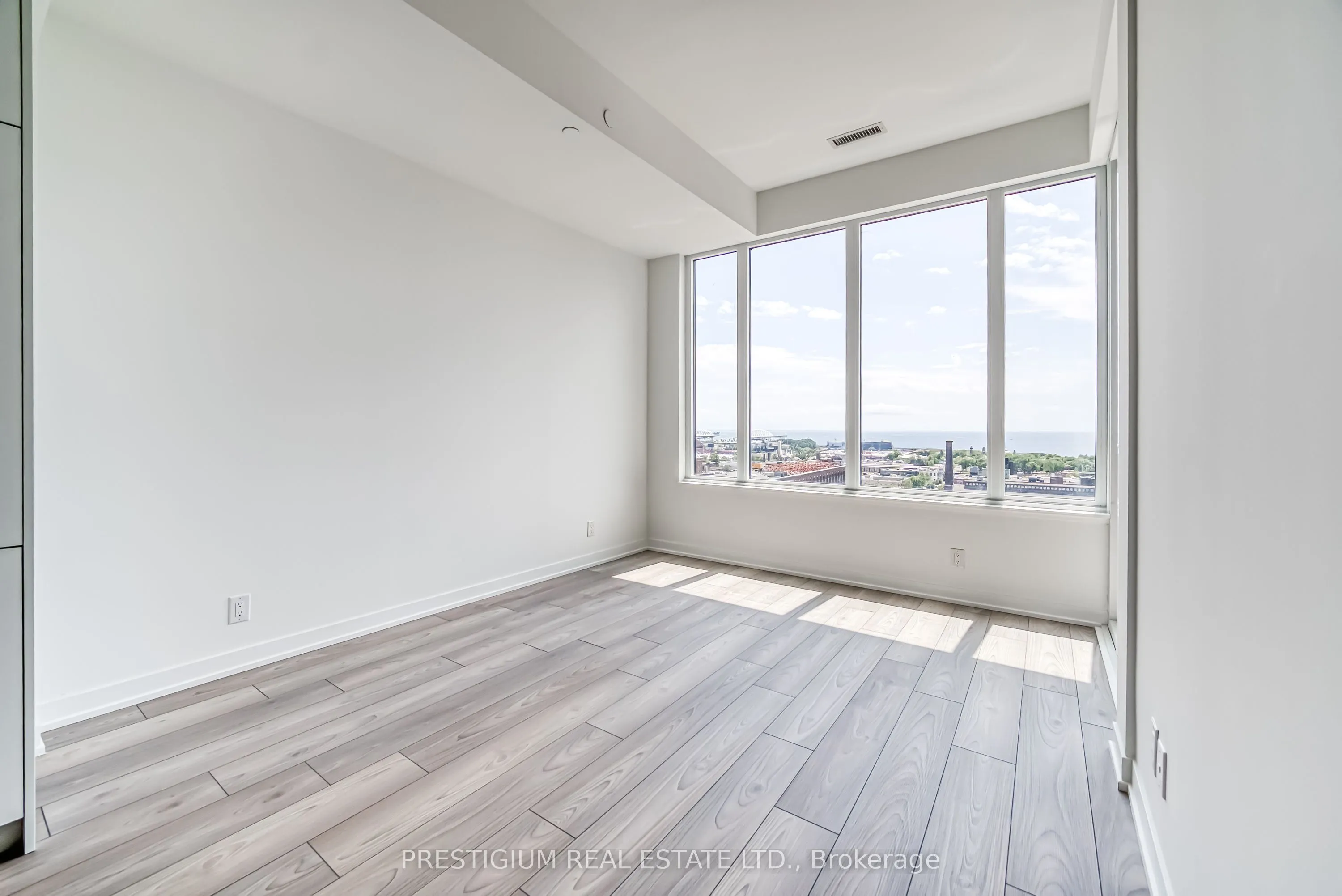 285 Dufferin Street, #1211