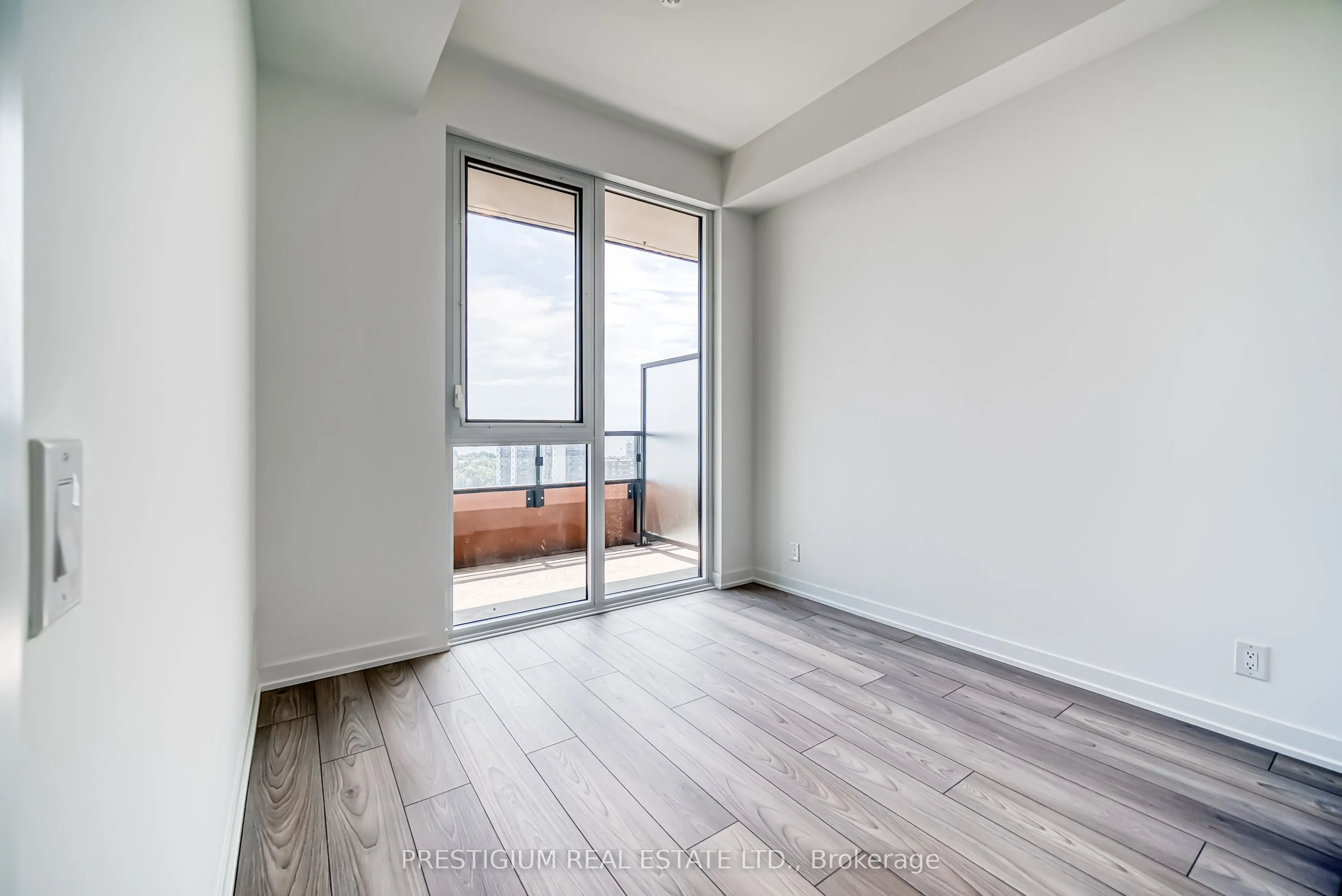 285 Dufferin Street, #1211