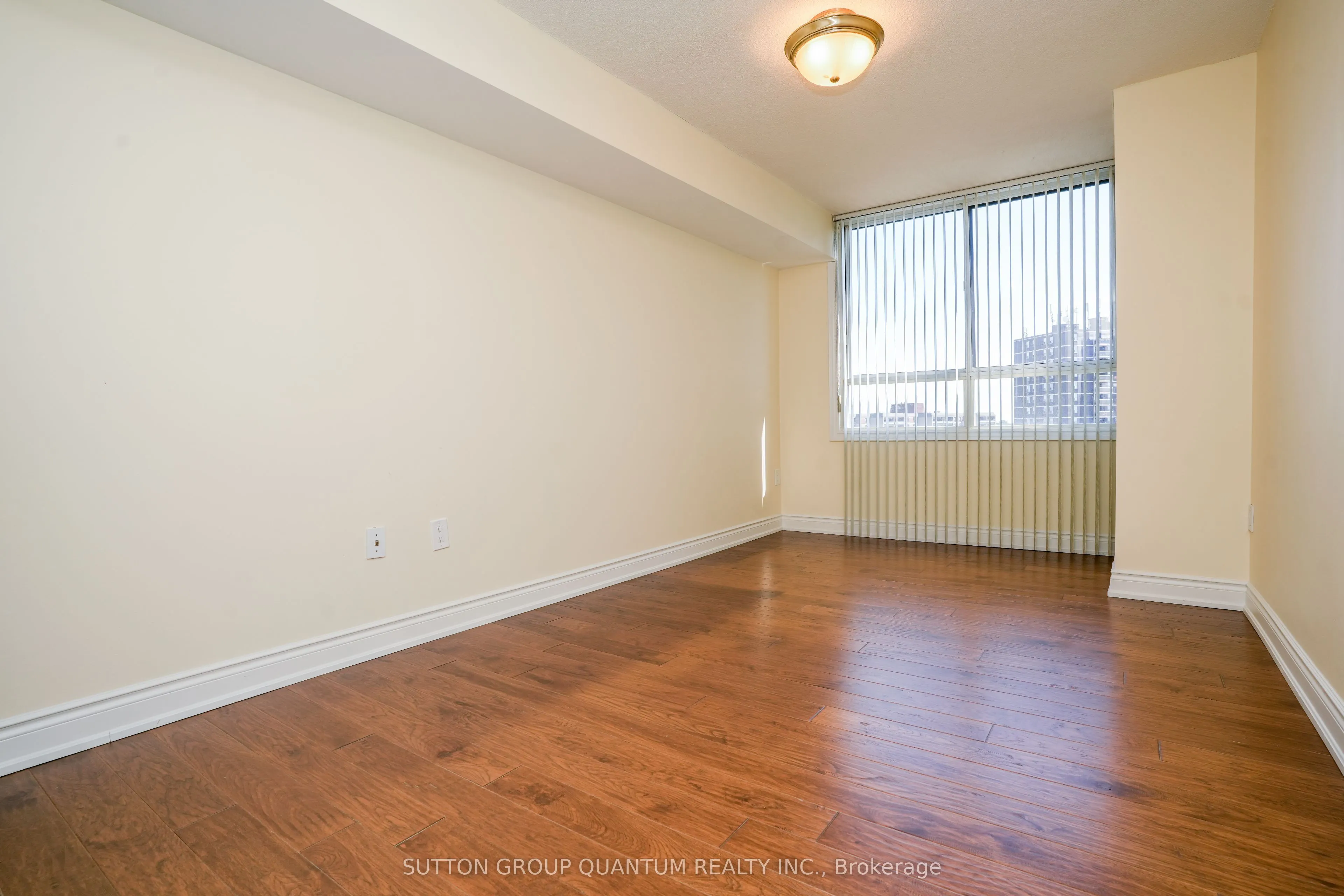 1271 Walden Circle, #1008