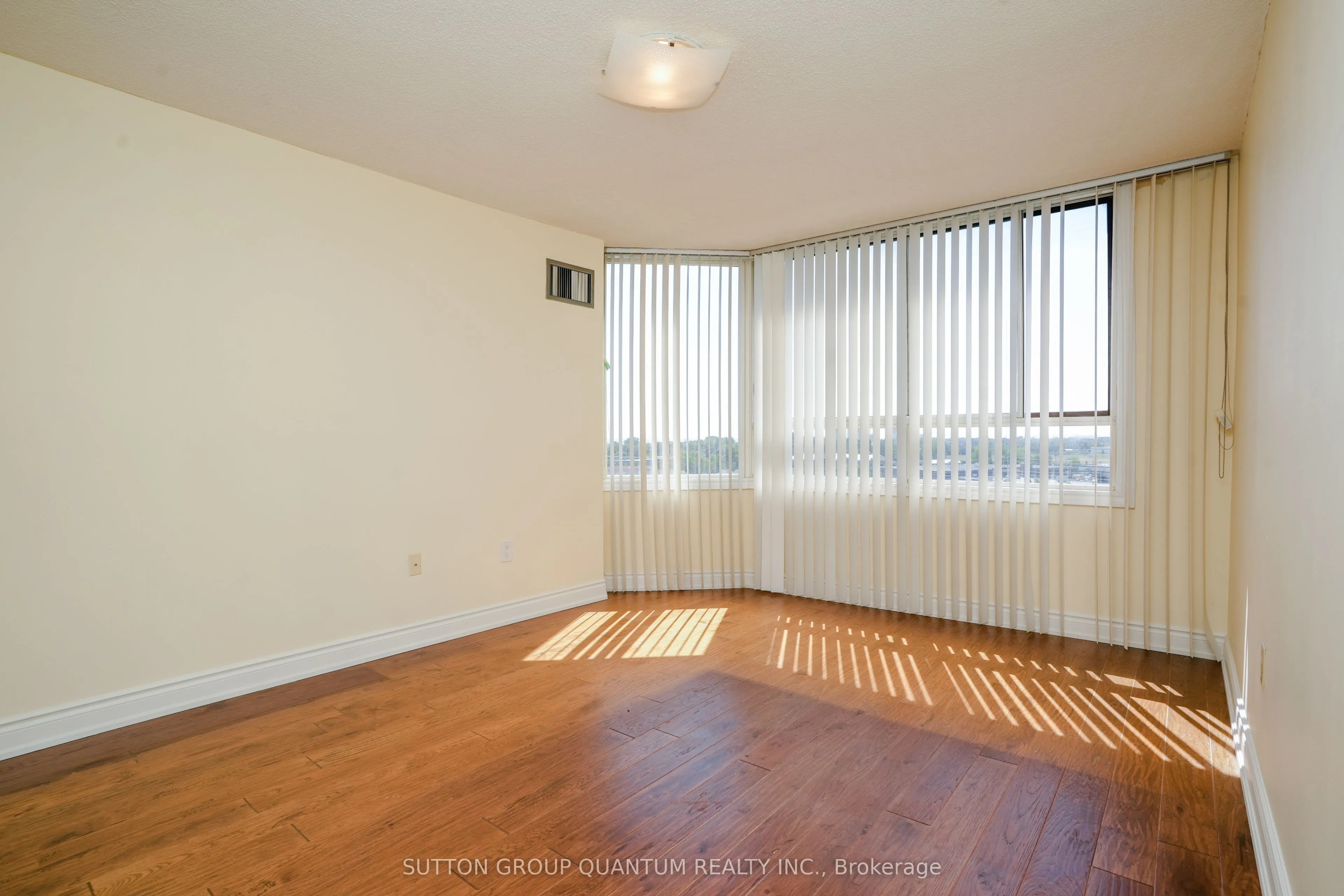 1271 Walden Circle, #1008