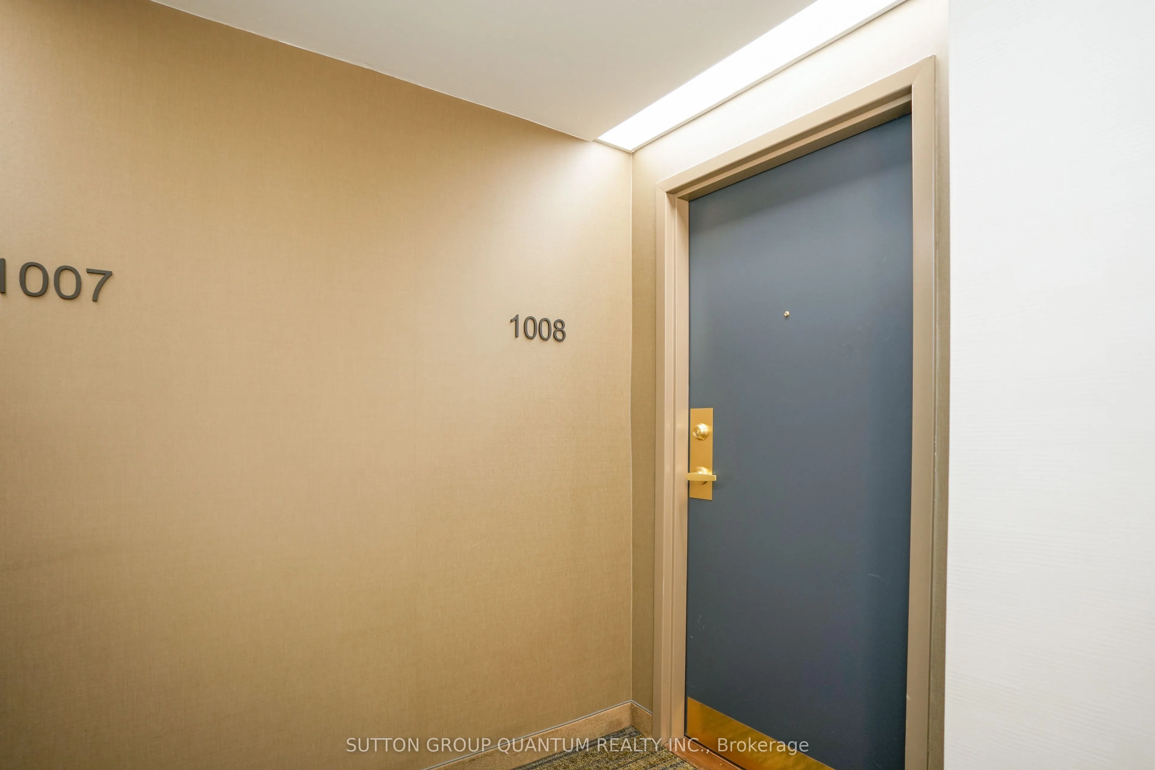 1271 Walden Circle, #1008