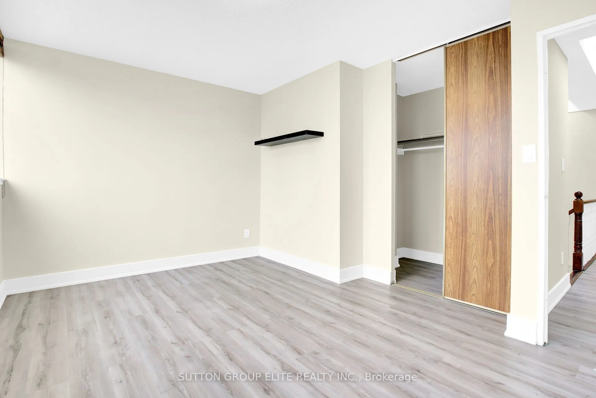 200 Robert Speck Parkway, #5
