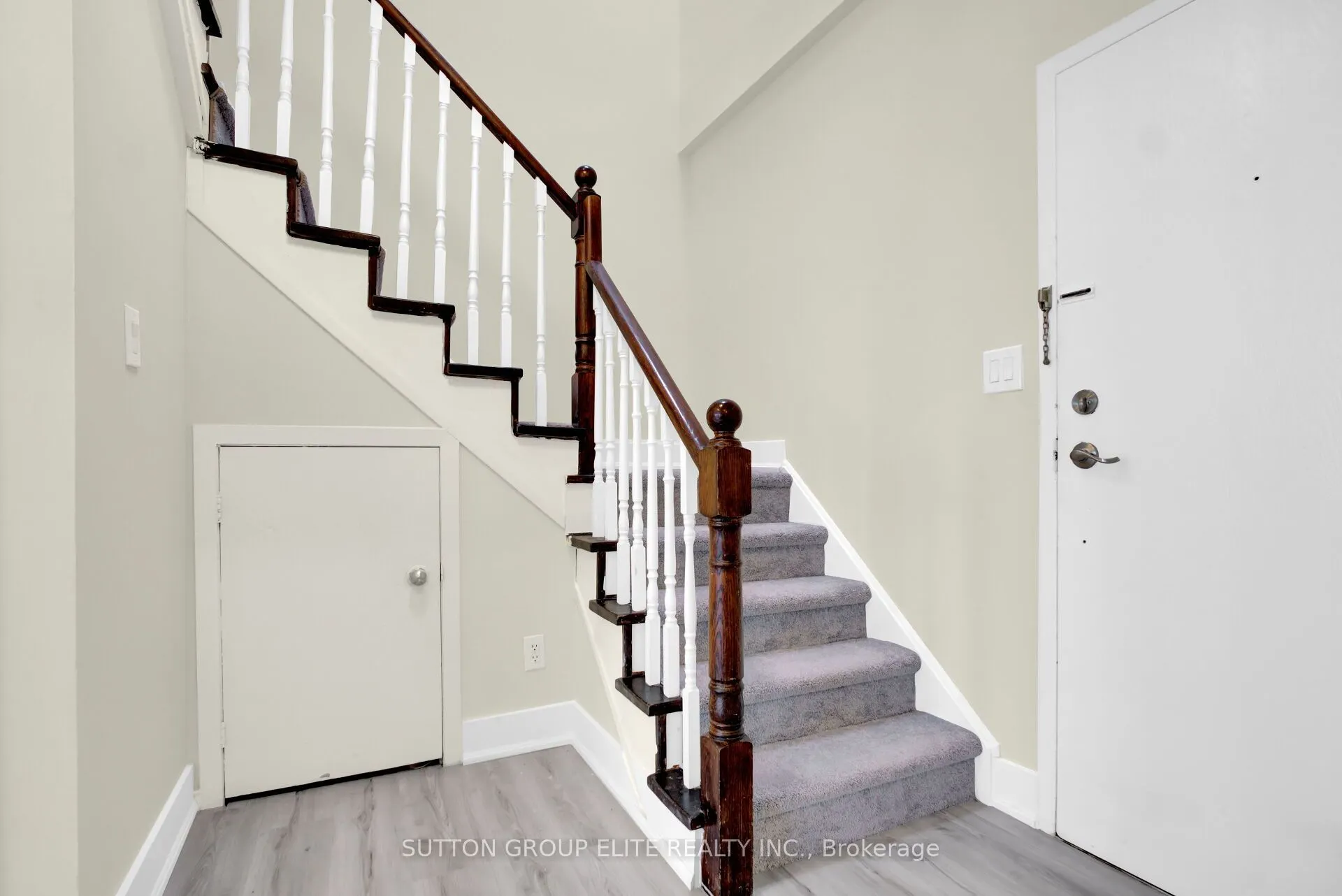 200 Robert Speck Parkway, #5