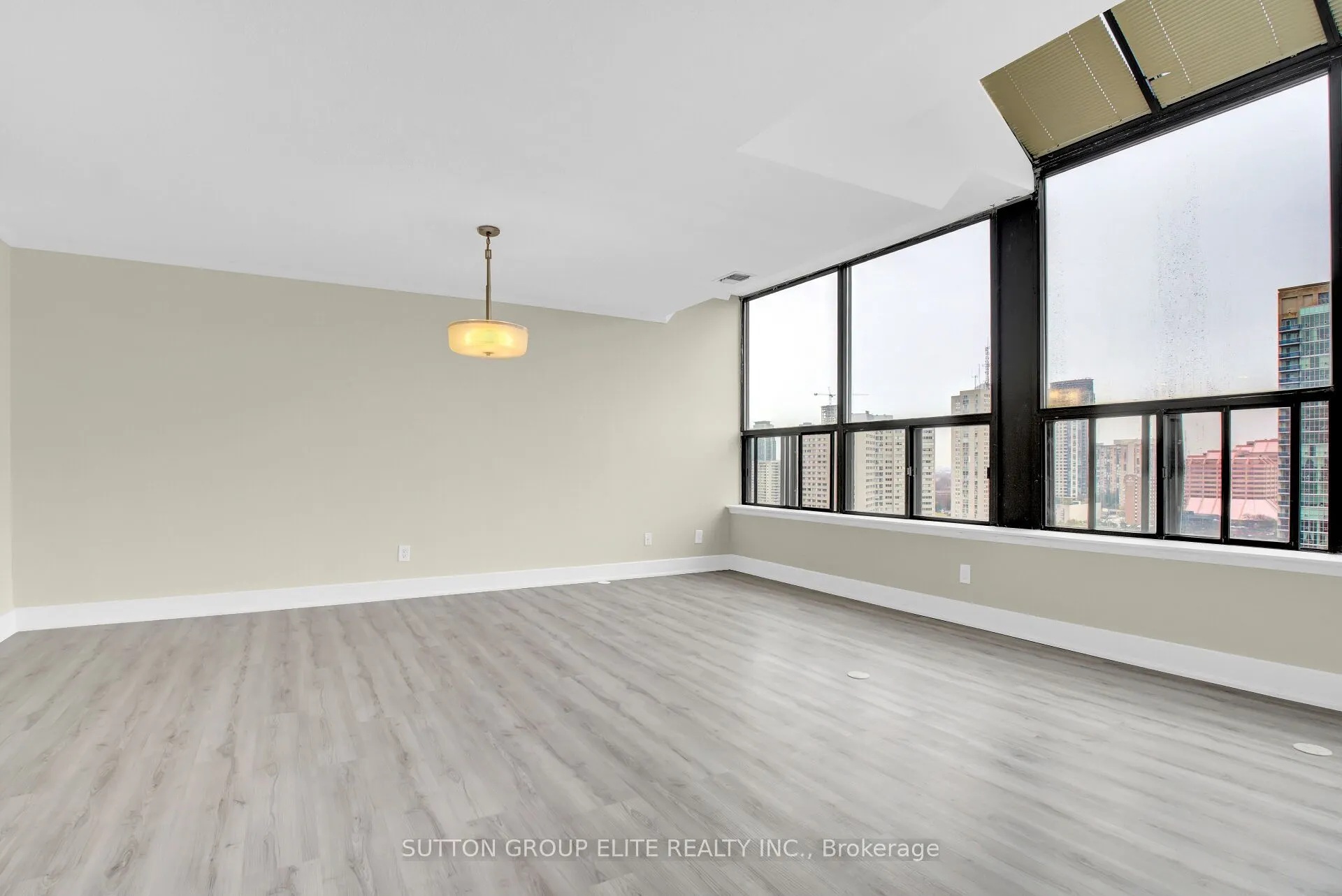 200 Robert Speck Parkway, #5