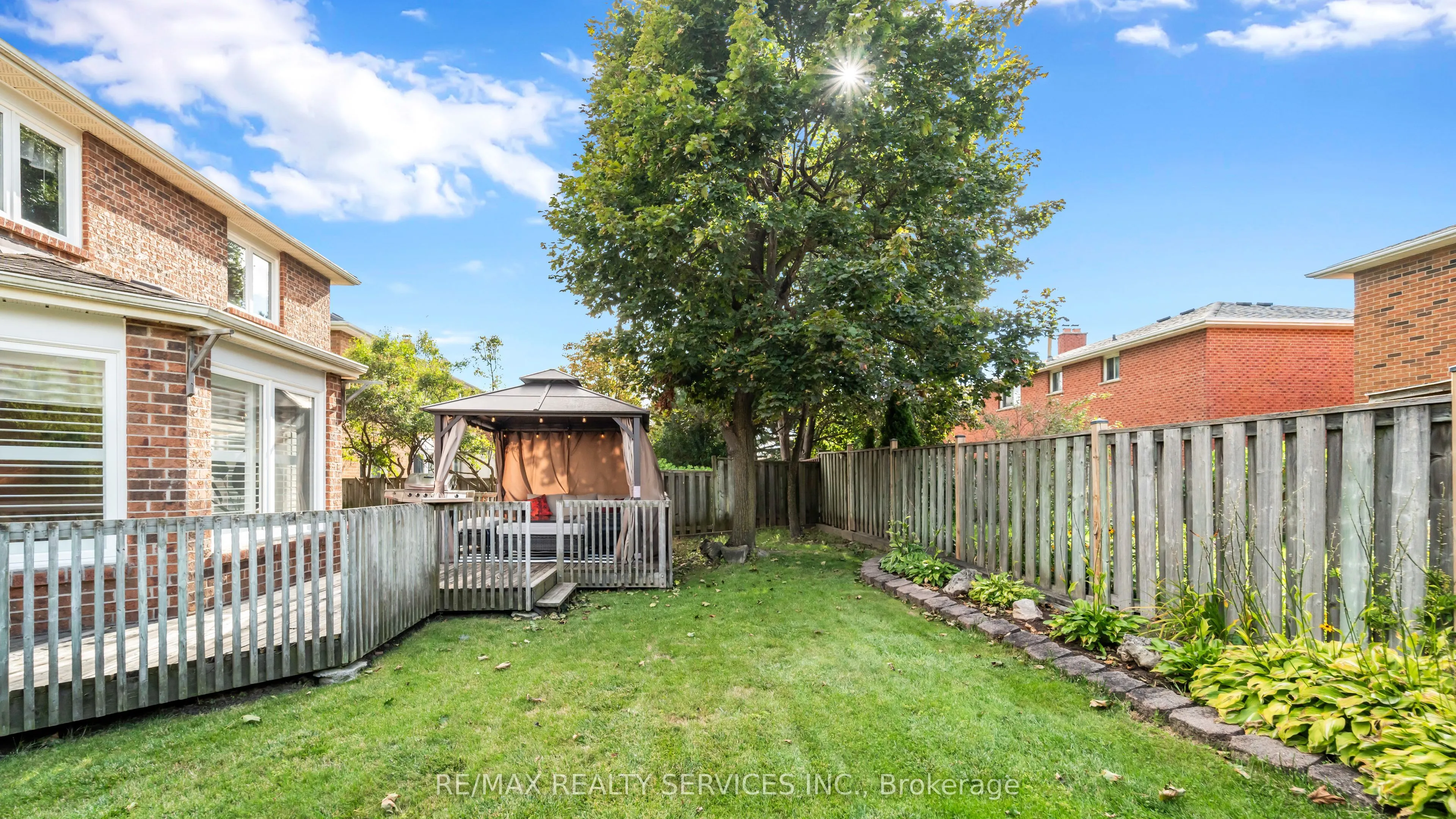 14 Nottingham Crescent