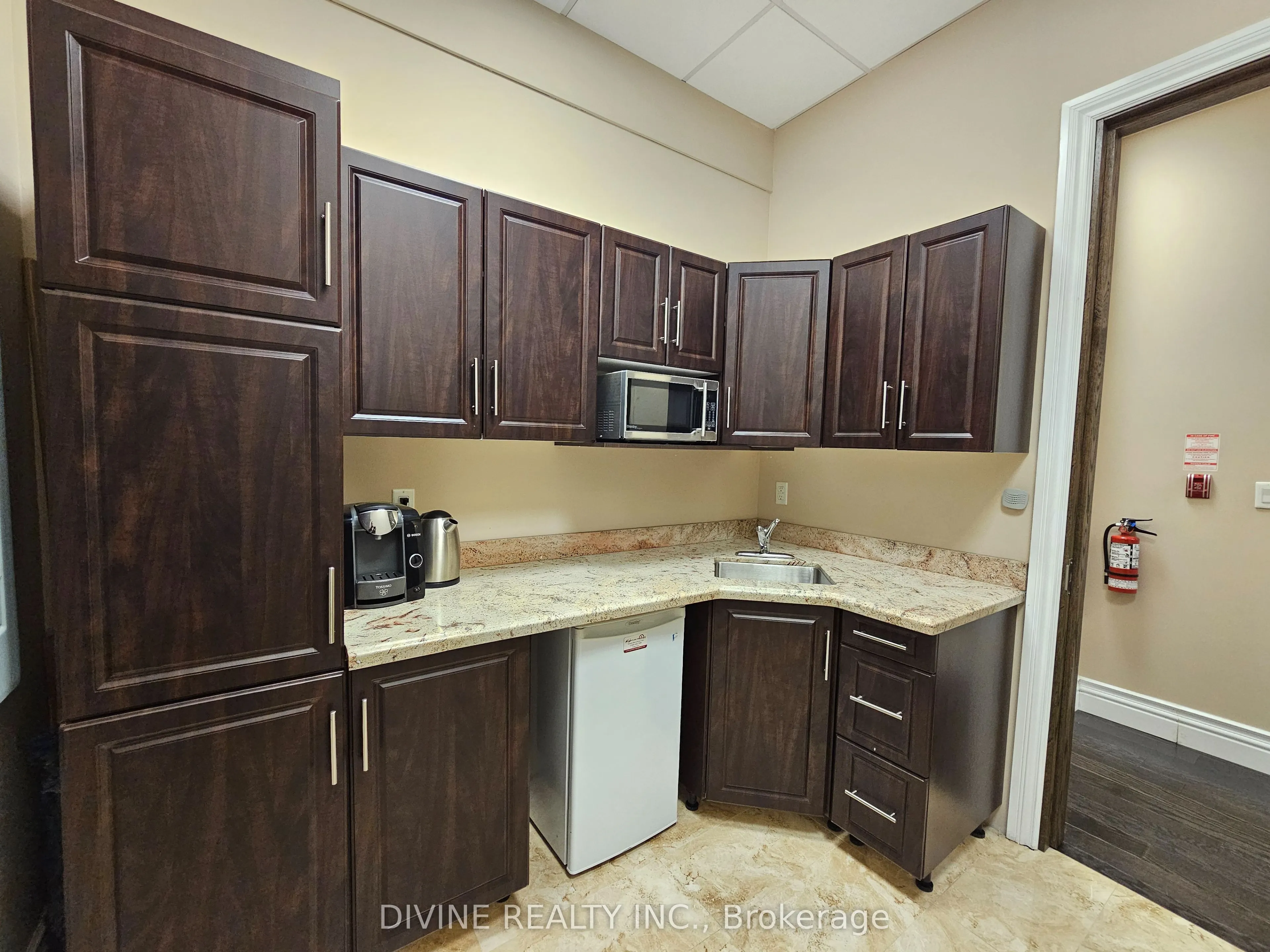 1065 Canadian Place, #113