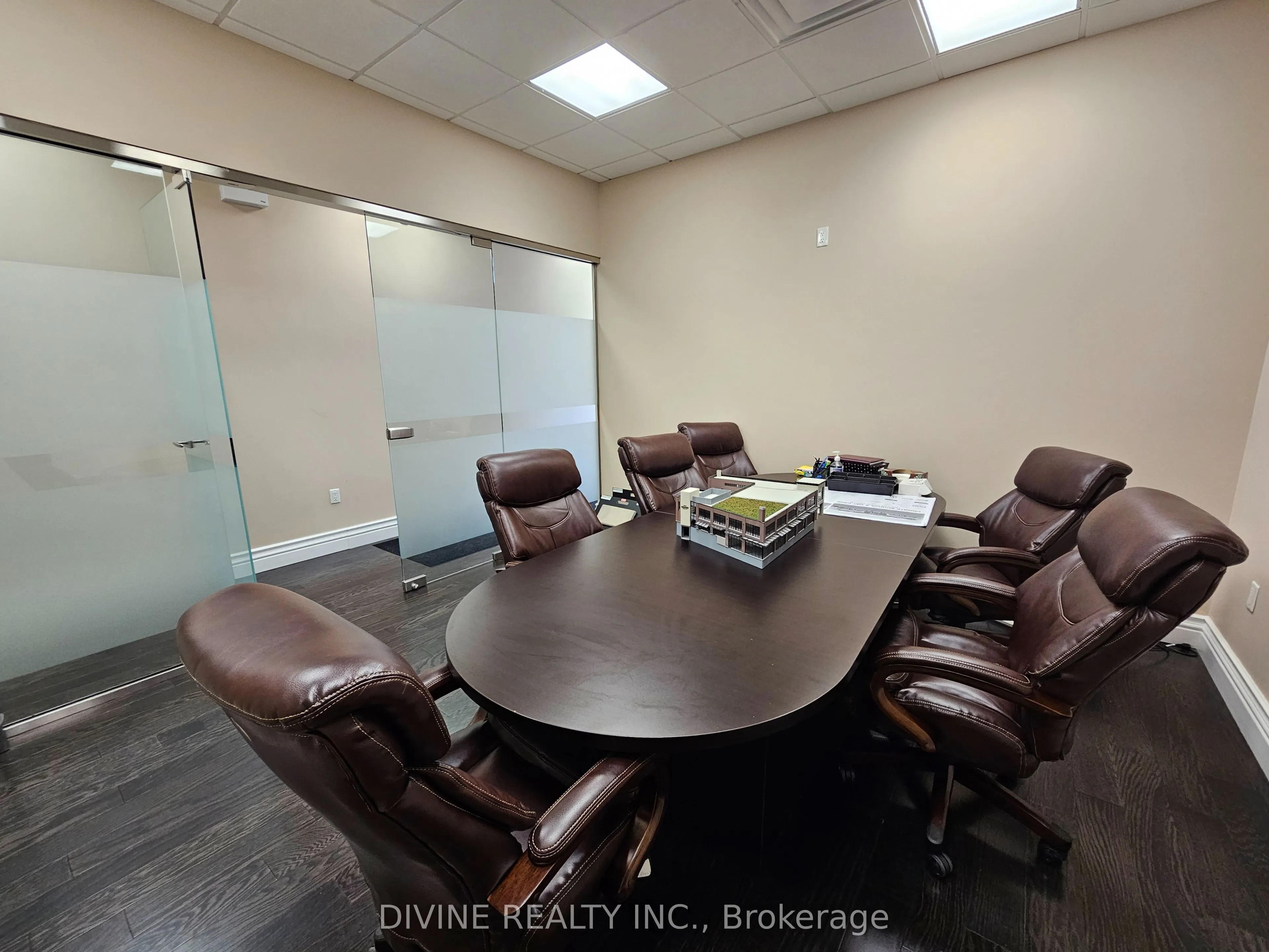 1065 Canadian Place, #113