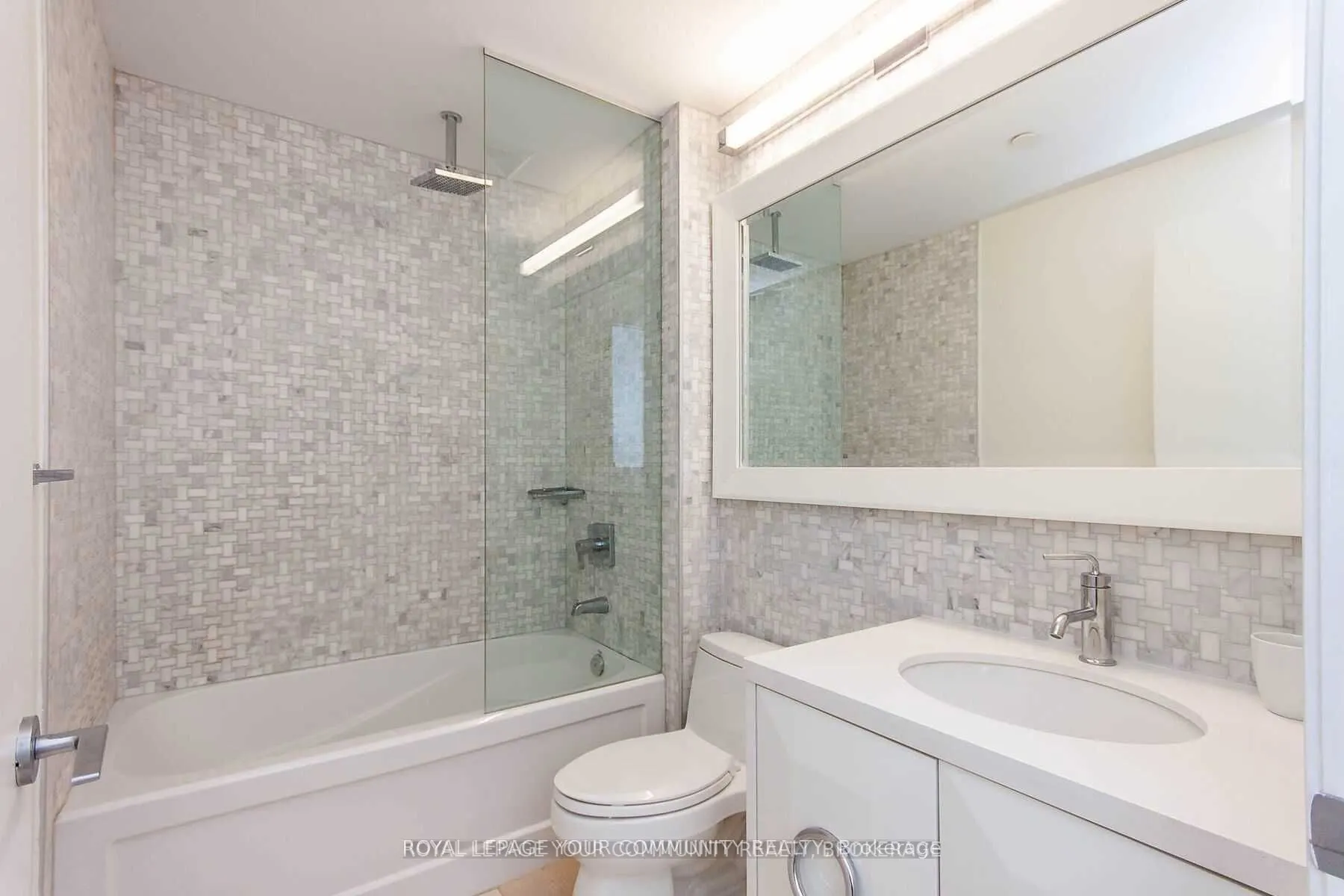 88 Park Lawn Road, #2308