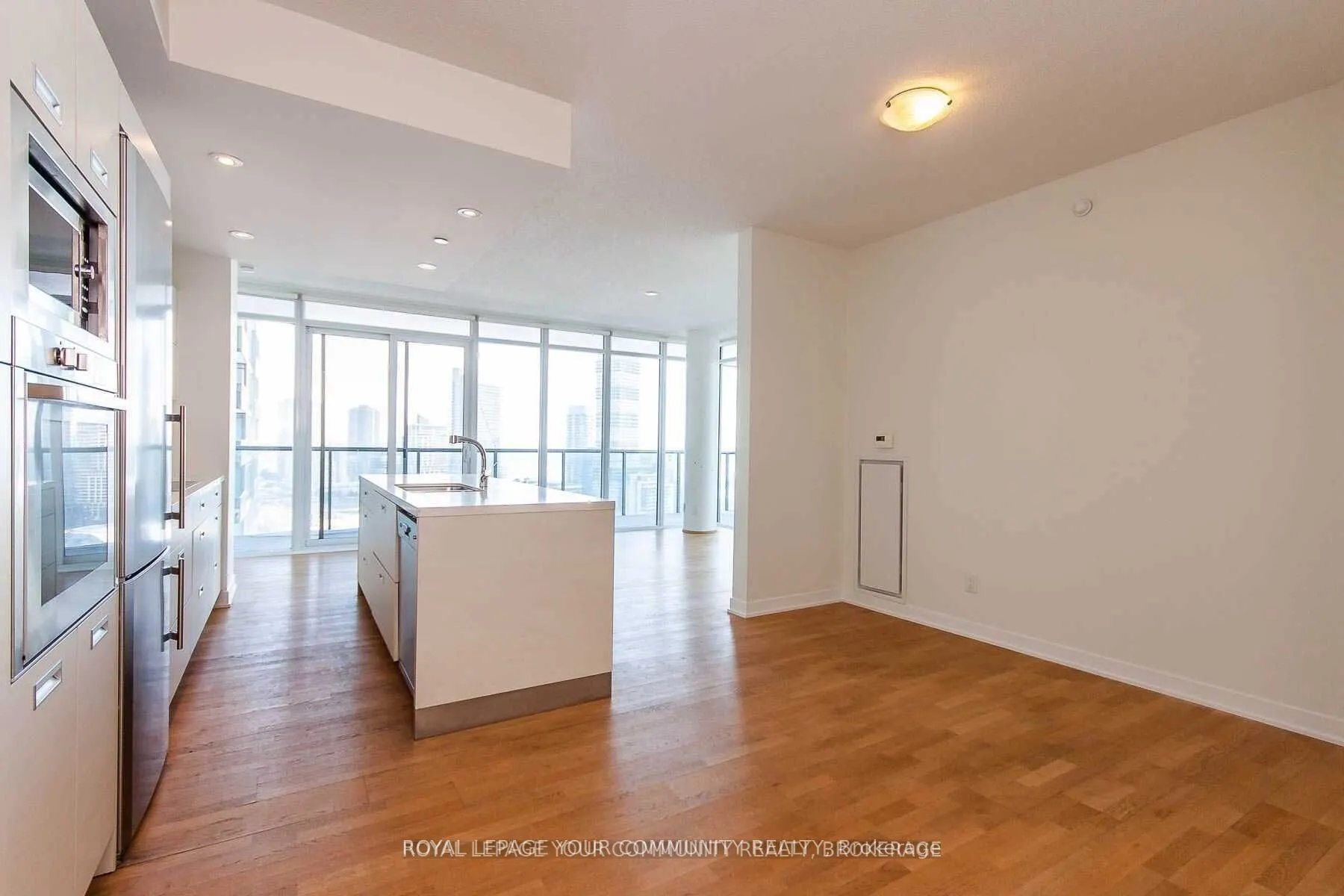 88 Park Lawn Road, #2308