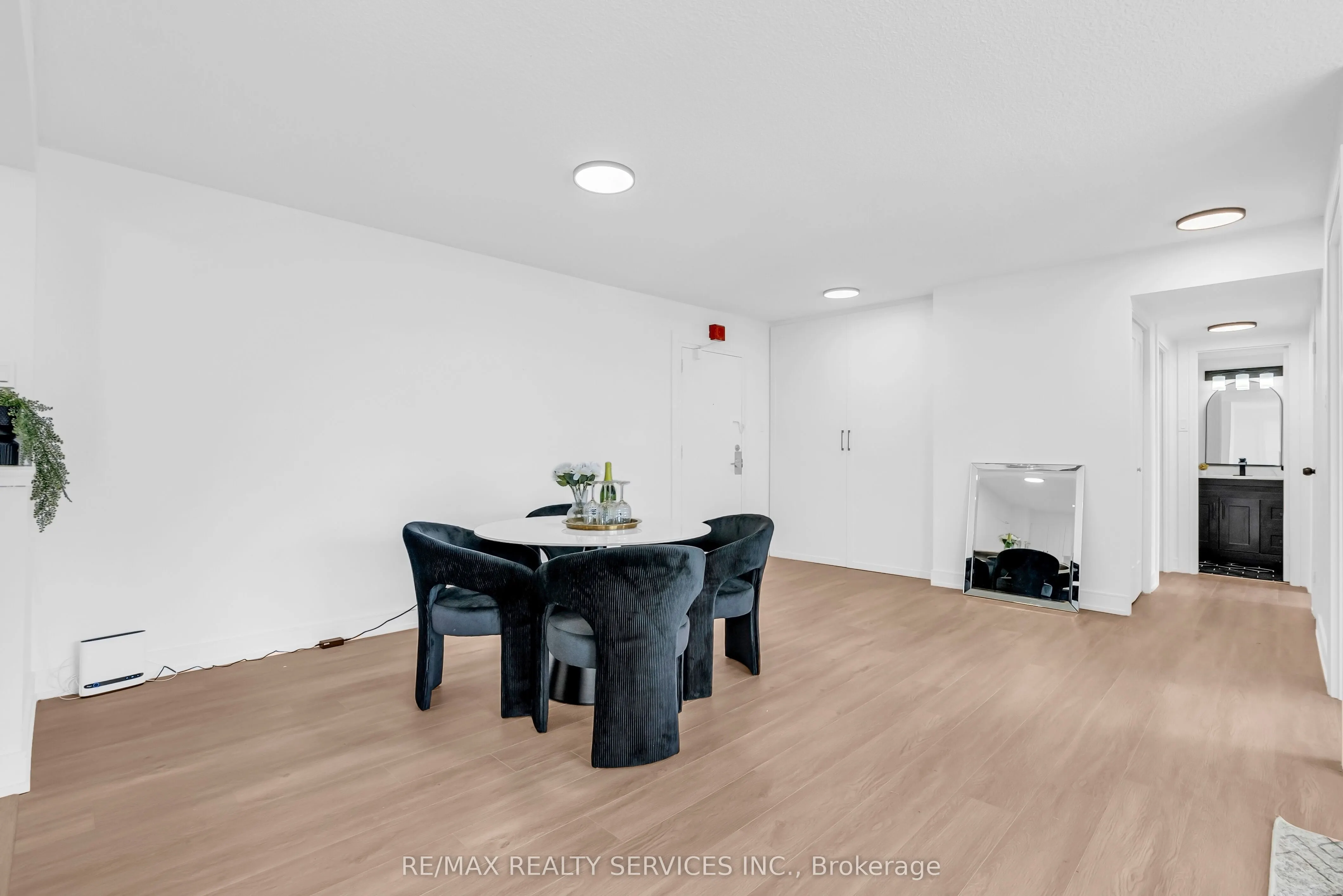 20 Mississauga valley Boulevard, #1603
