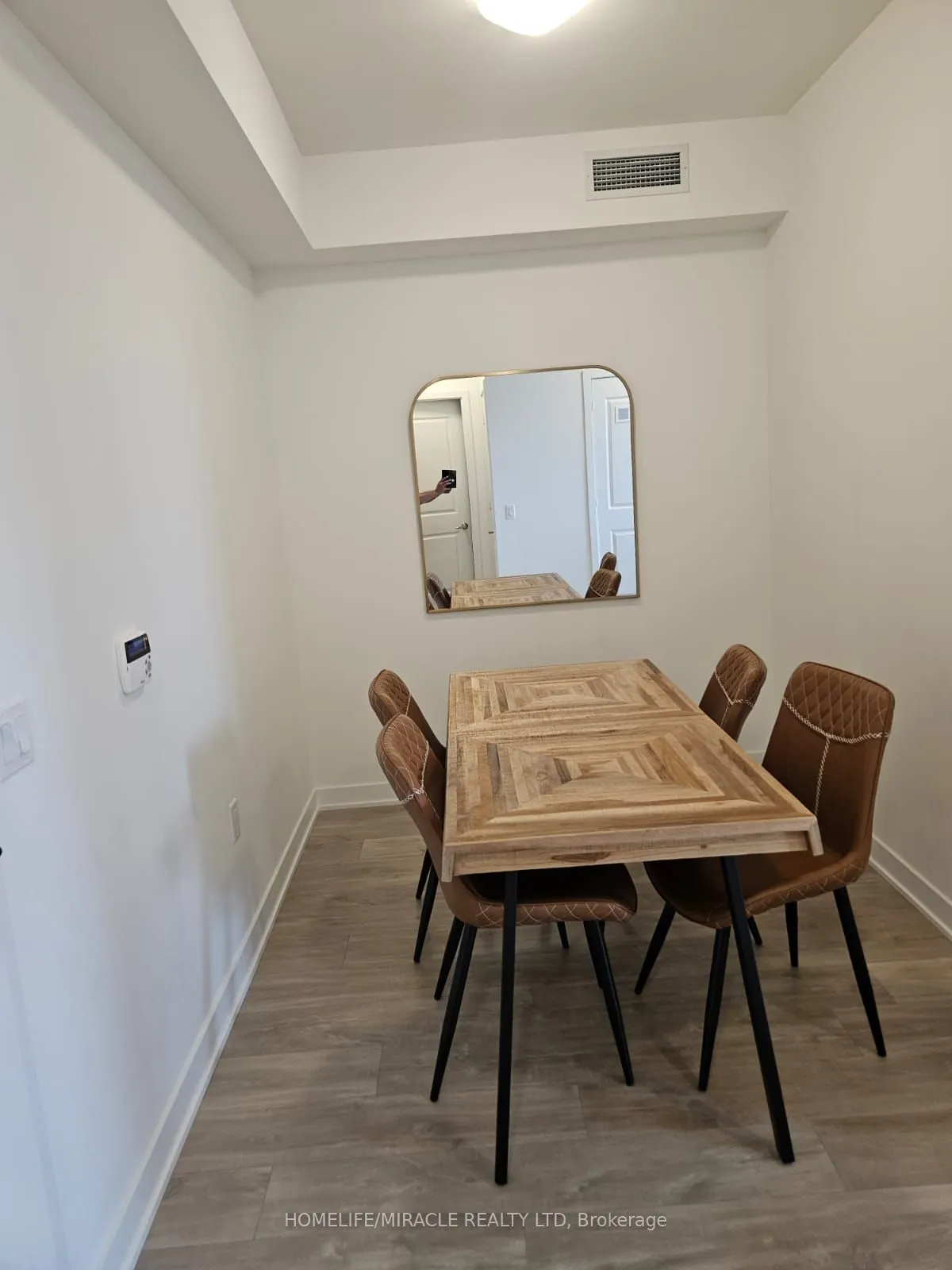 4675 Metcalfe Avenue, #403
