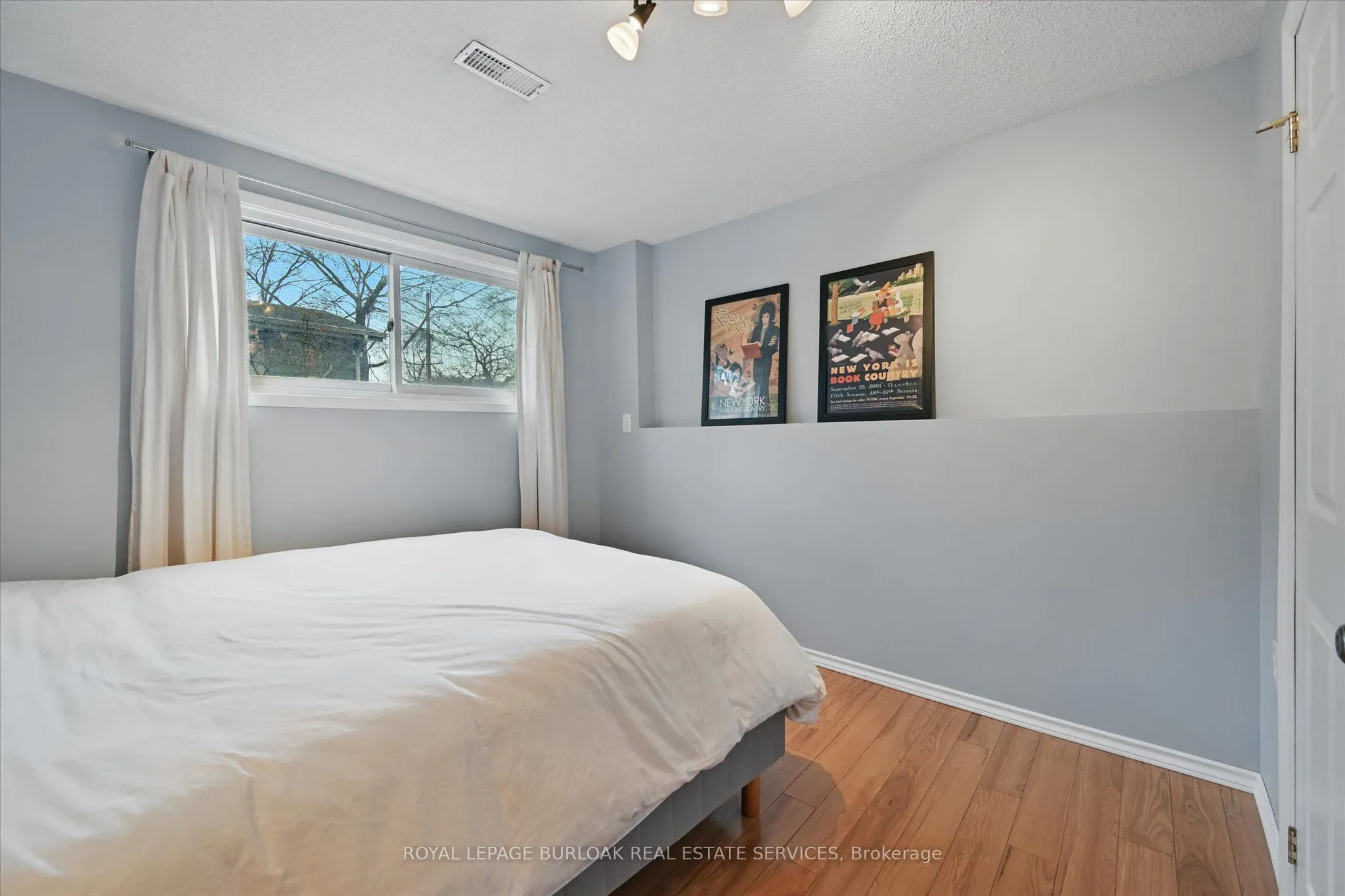 768 King Road