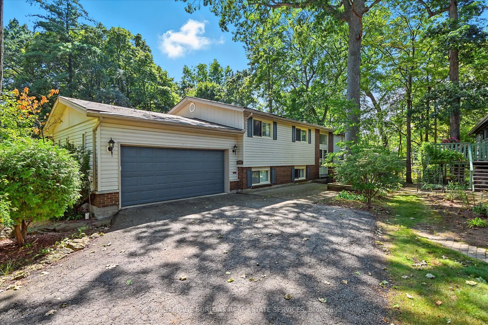 768 King Road