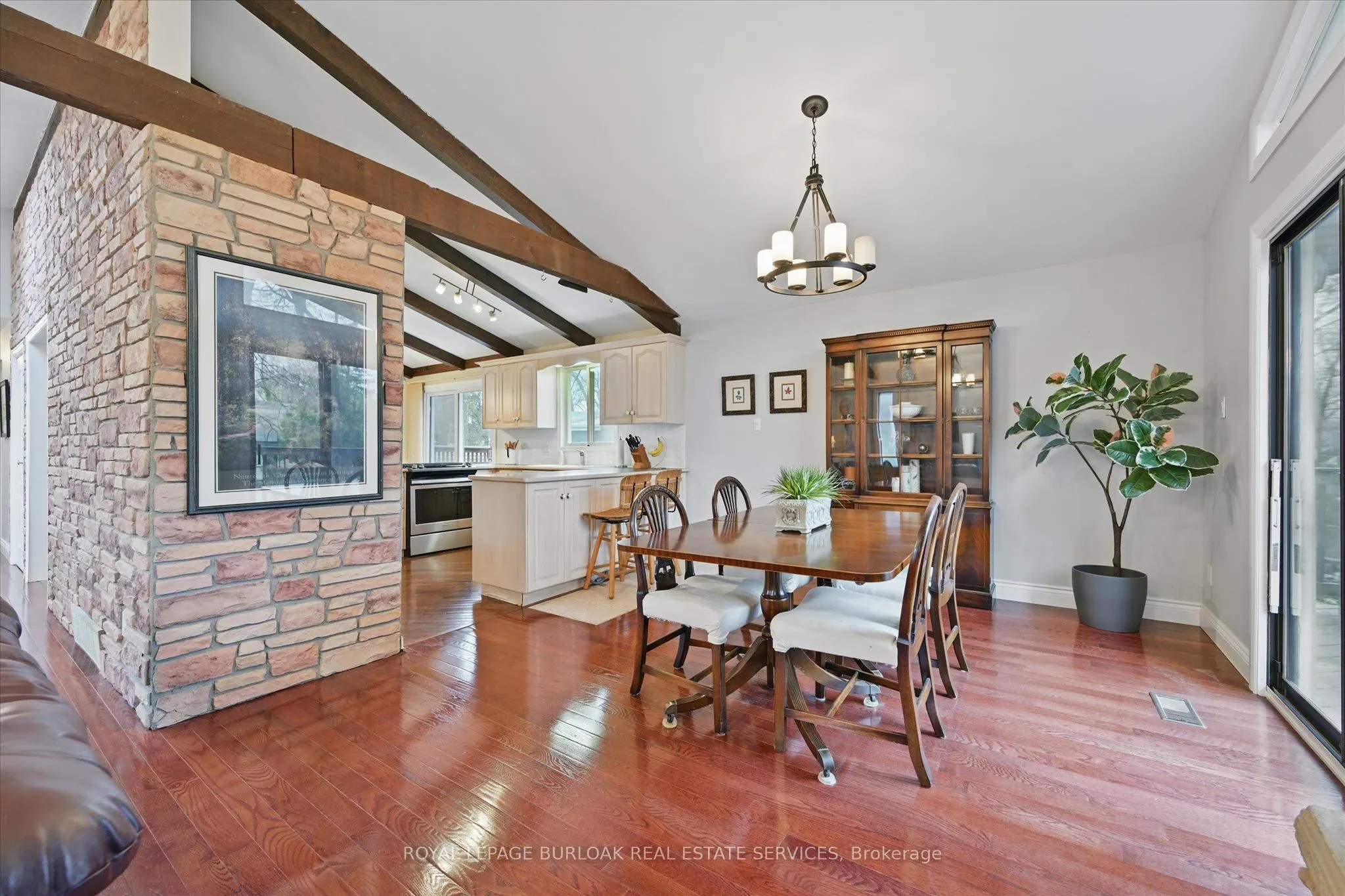 768 King Road