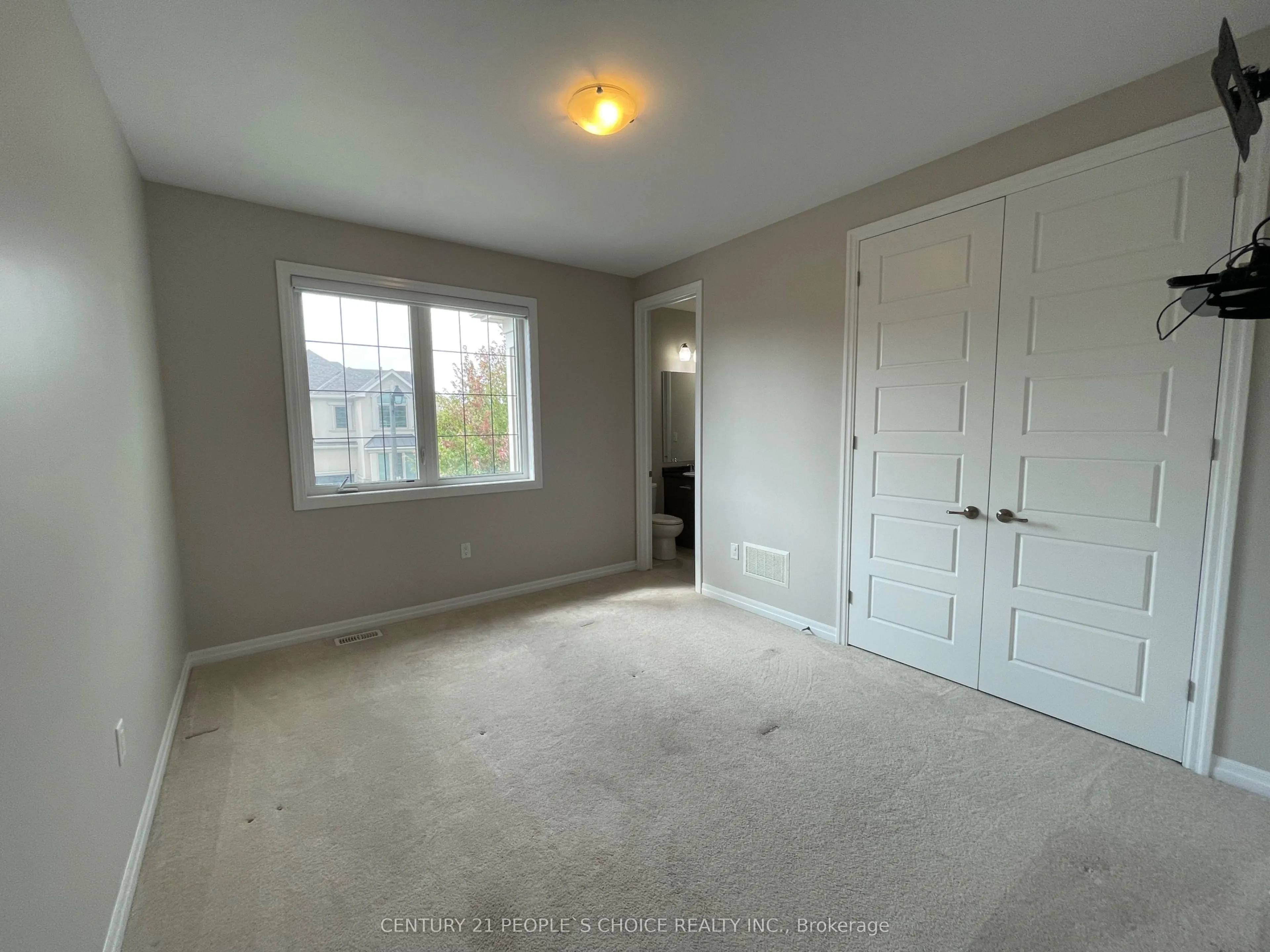 3174 Daisy Way