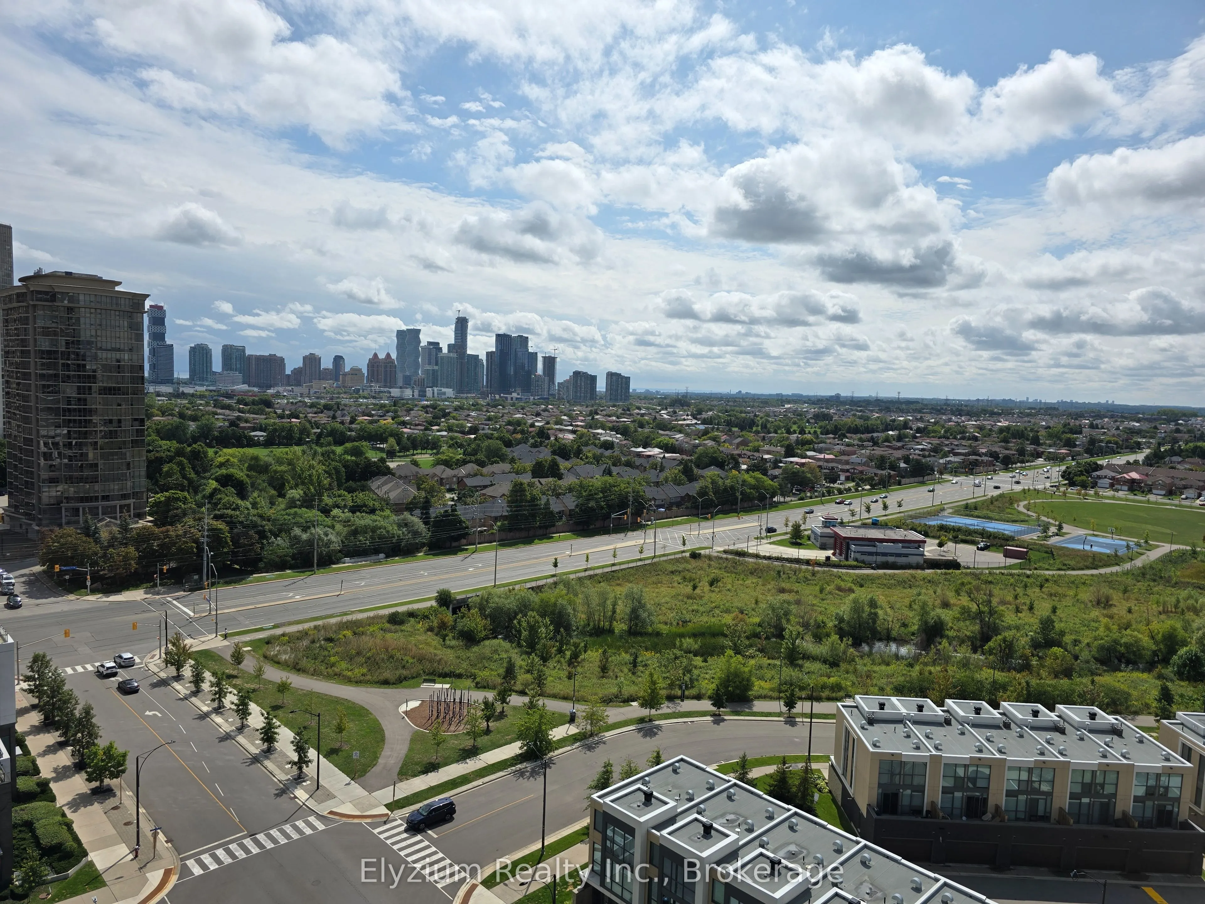 5033 Four Springs Avenue, #1411