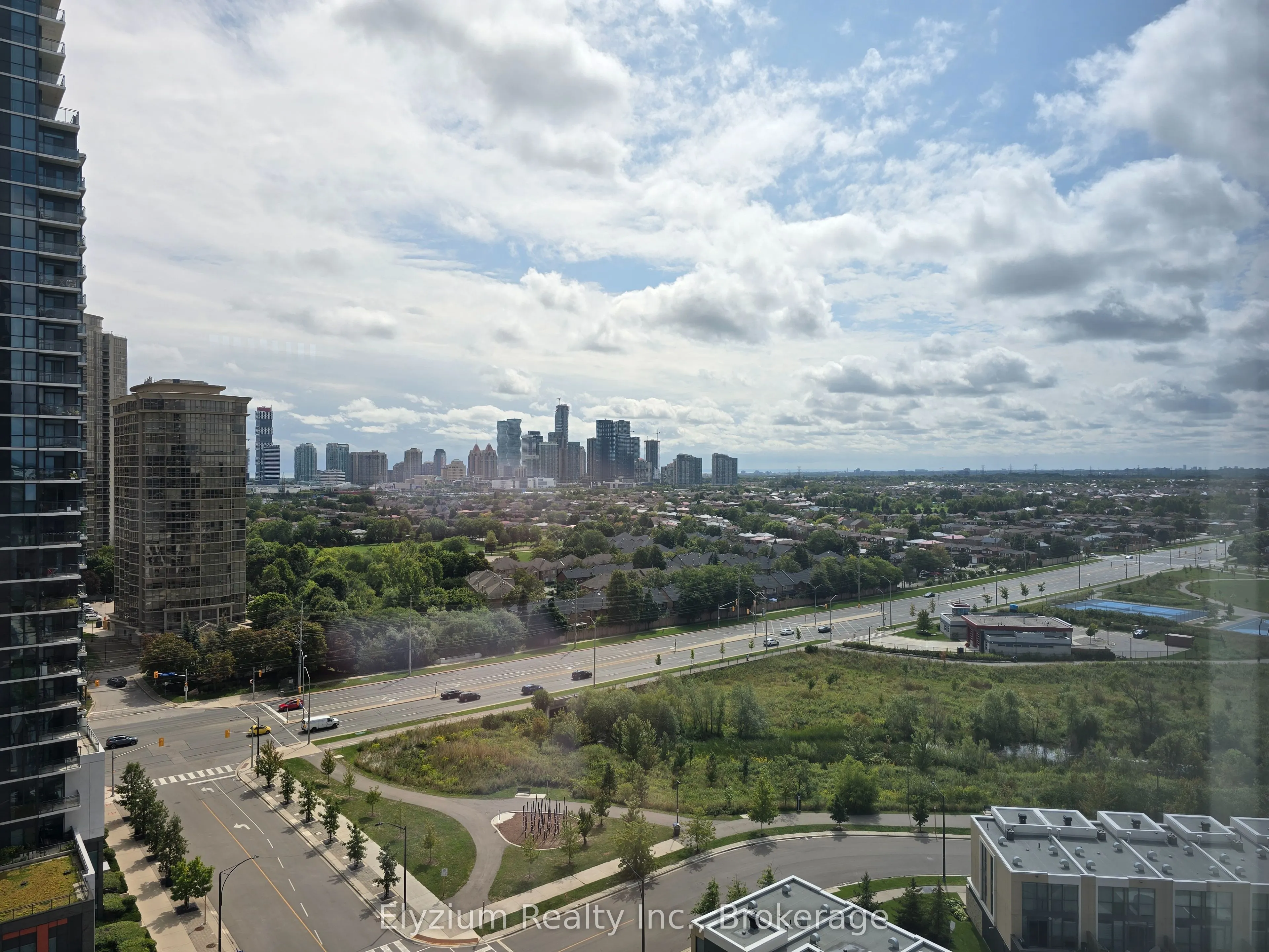 5033 Four Springs Avenue, #1411