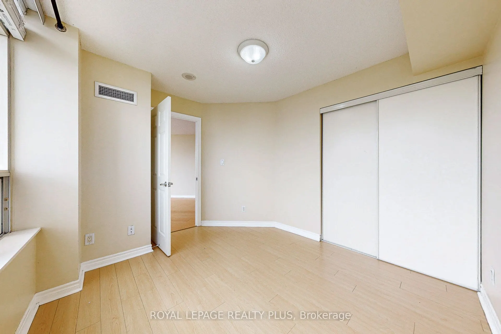 3880 Duke of York Boulevard, #1611