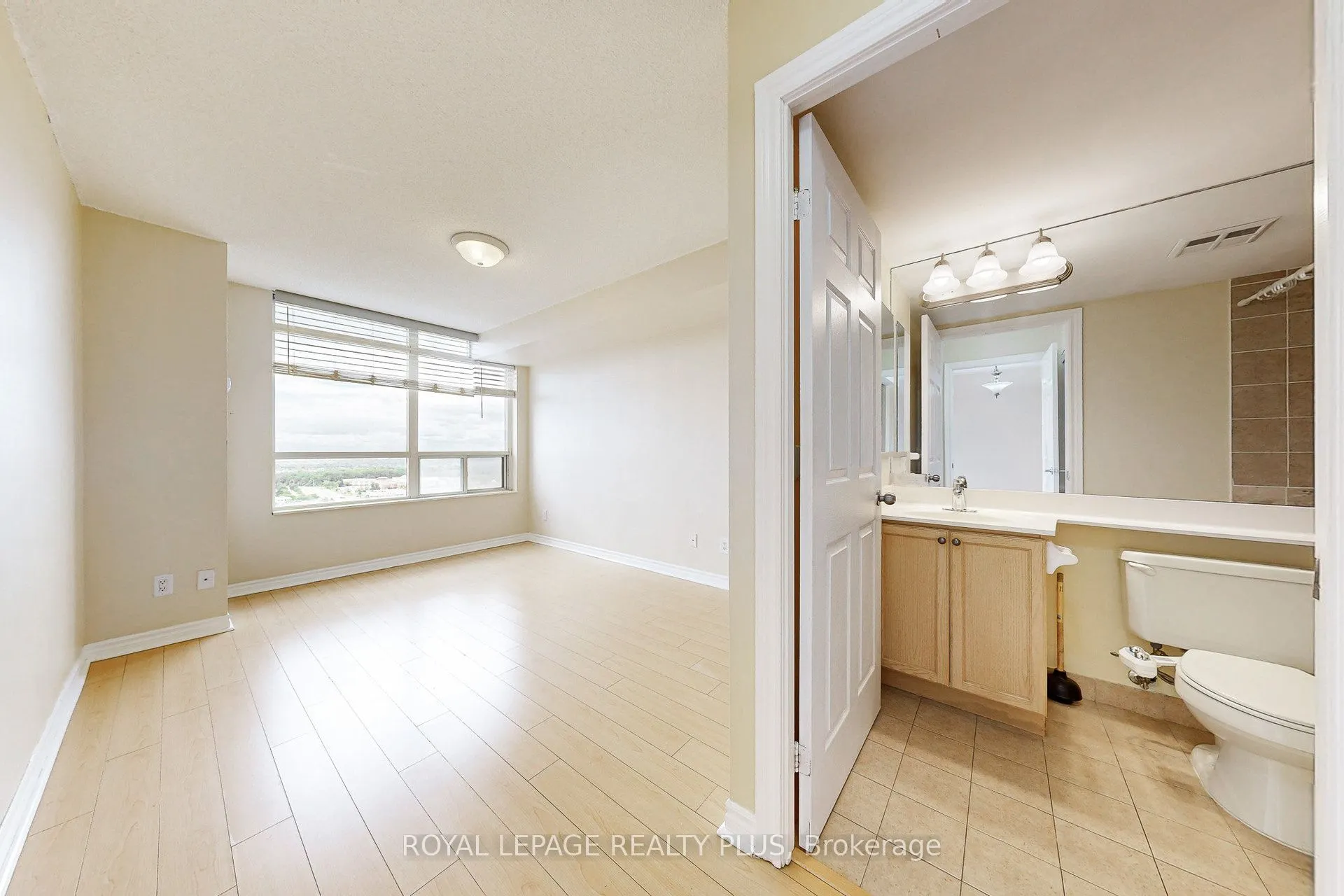 3880 Duke of York Boulevard, #1611