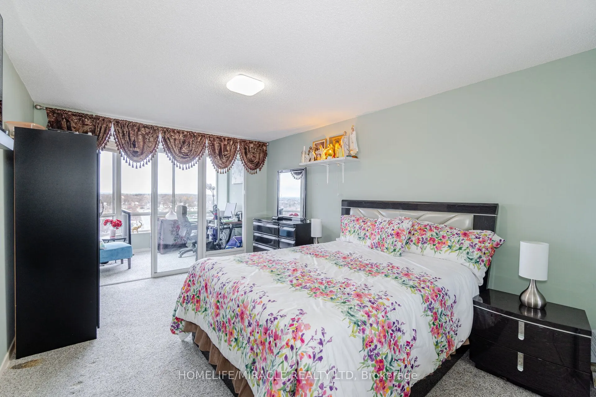 26 Hanover Road, #1705